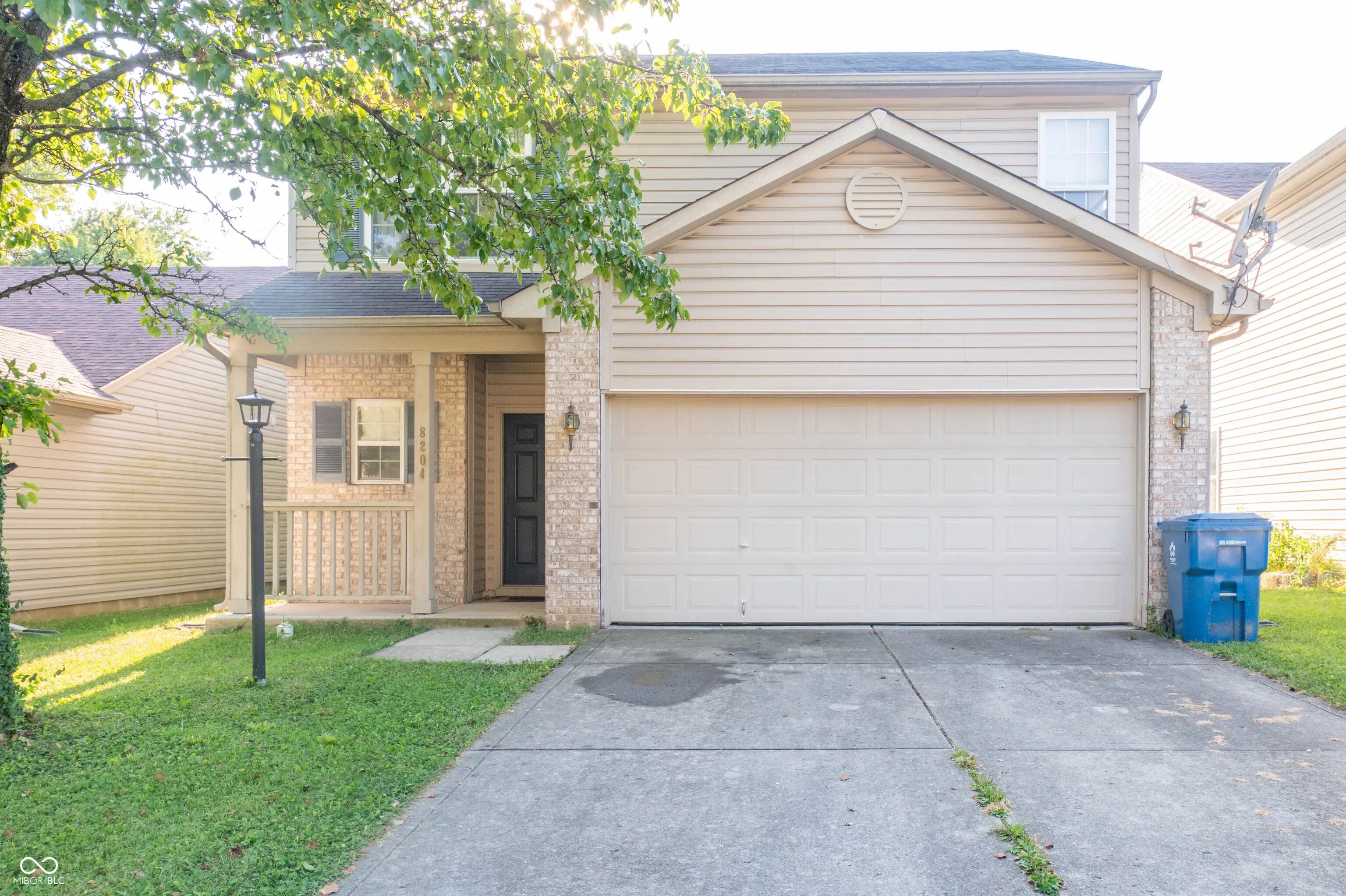 8204 Lake Tree Lane, Indianapolis