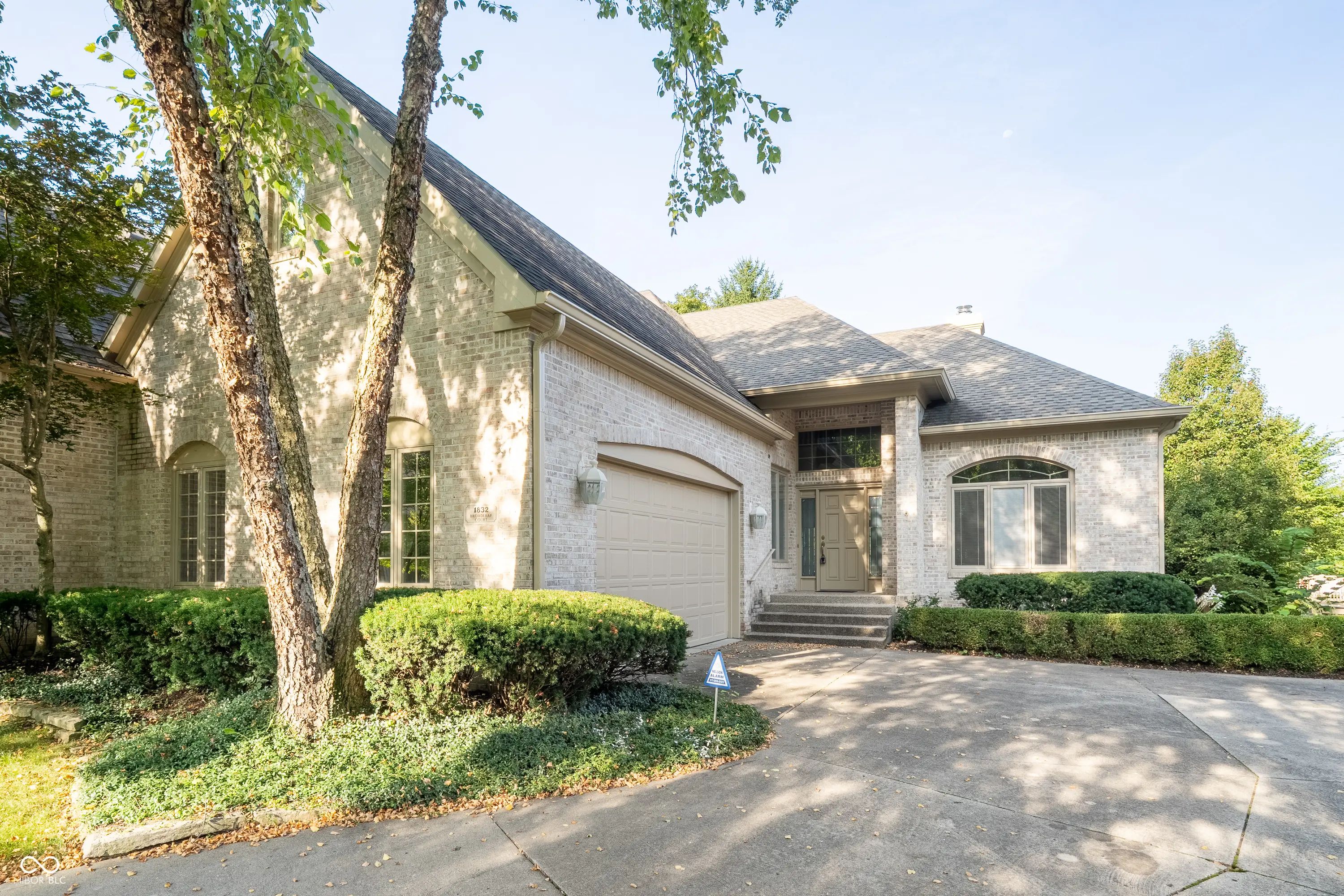 Photo of 1832 Broadleaf Court Greenwood, IN 46143