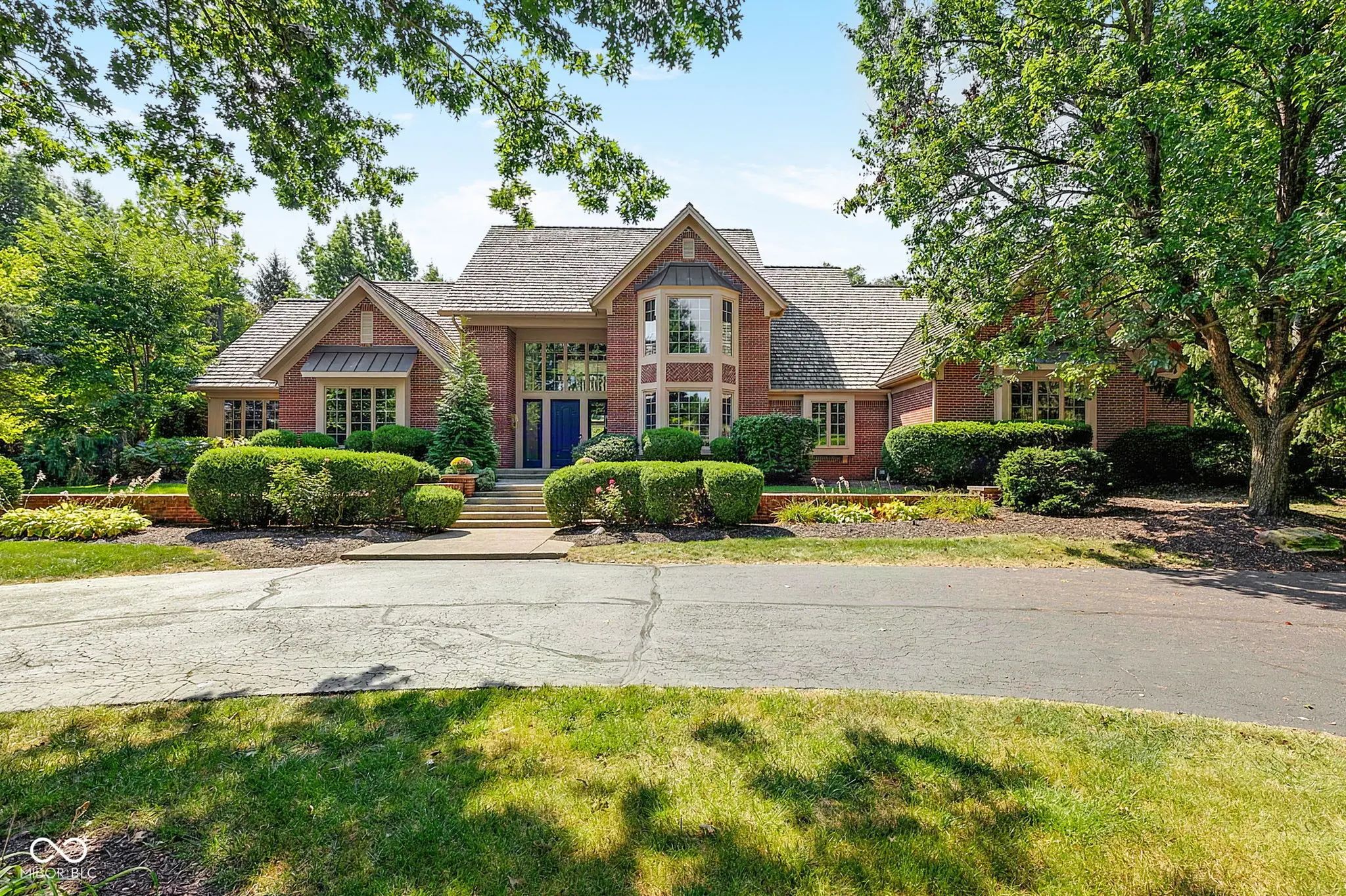 Photo of 14260 Oakbrook Court Carmel, IN 46033