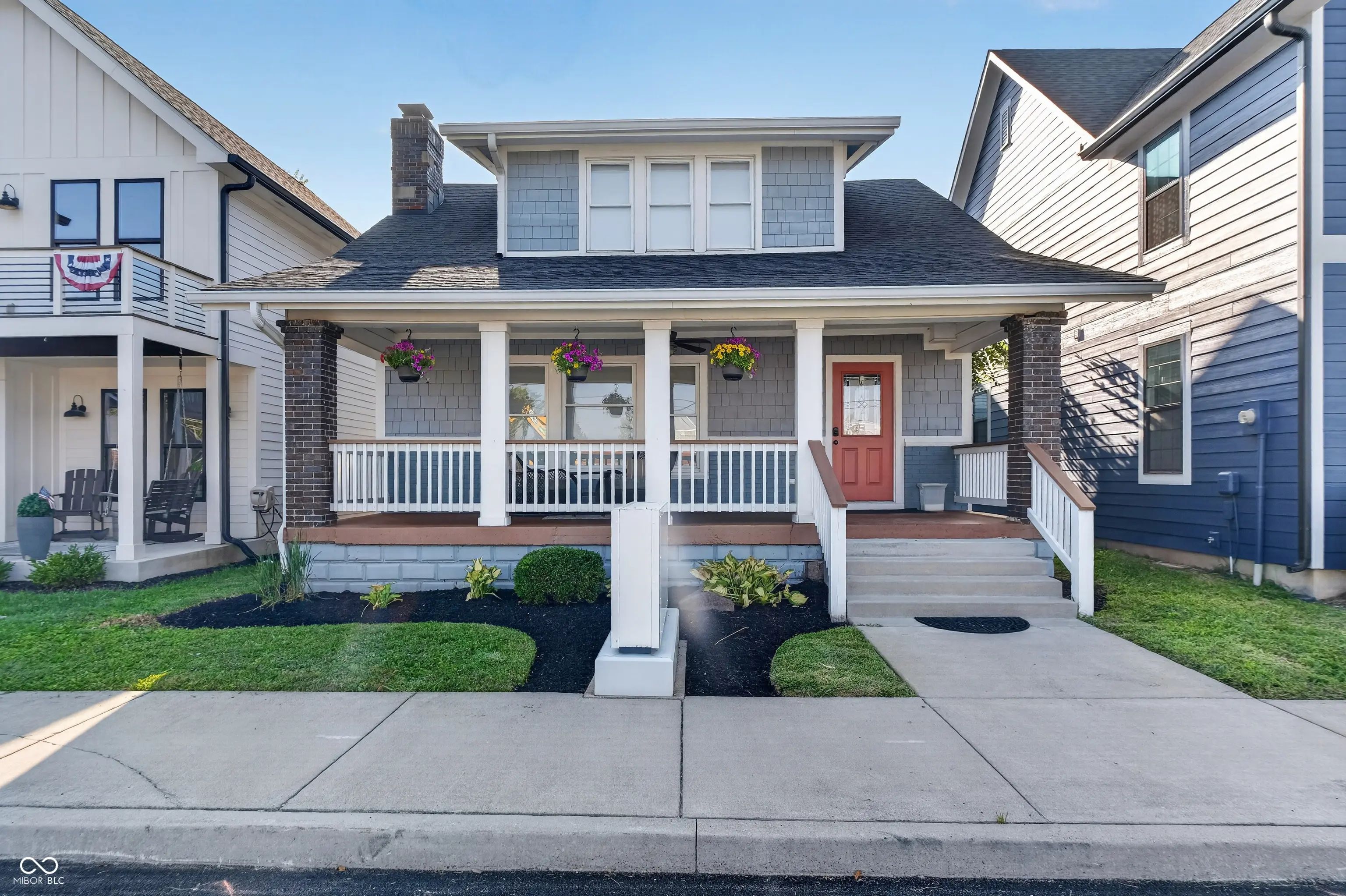 Photo of 11393 Lantern Road Fishers, IN 46038