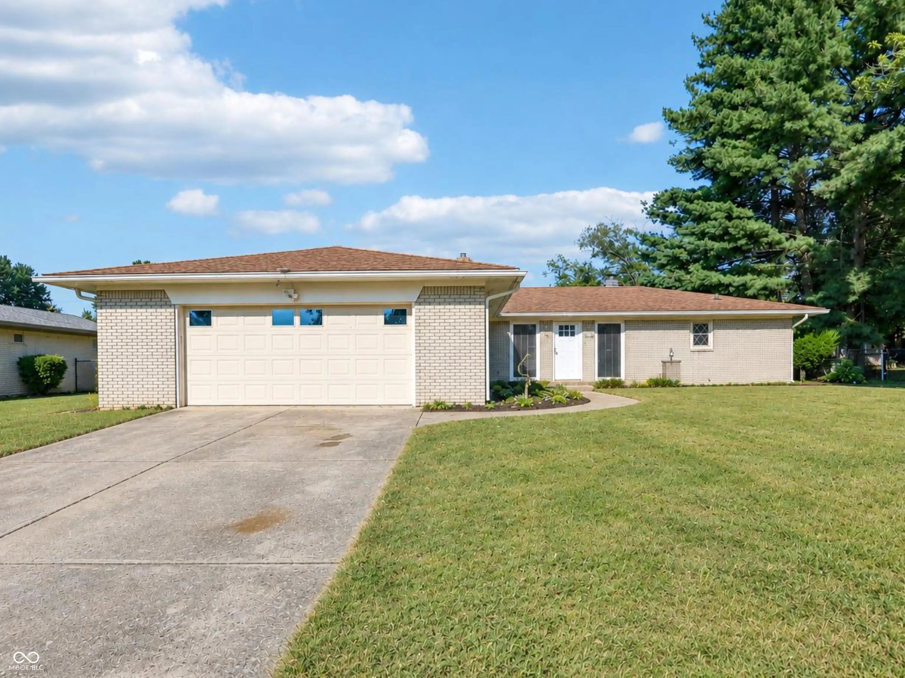 8244 Palmetto Lane, Indianapolis