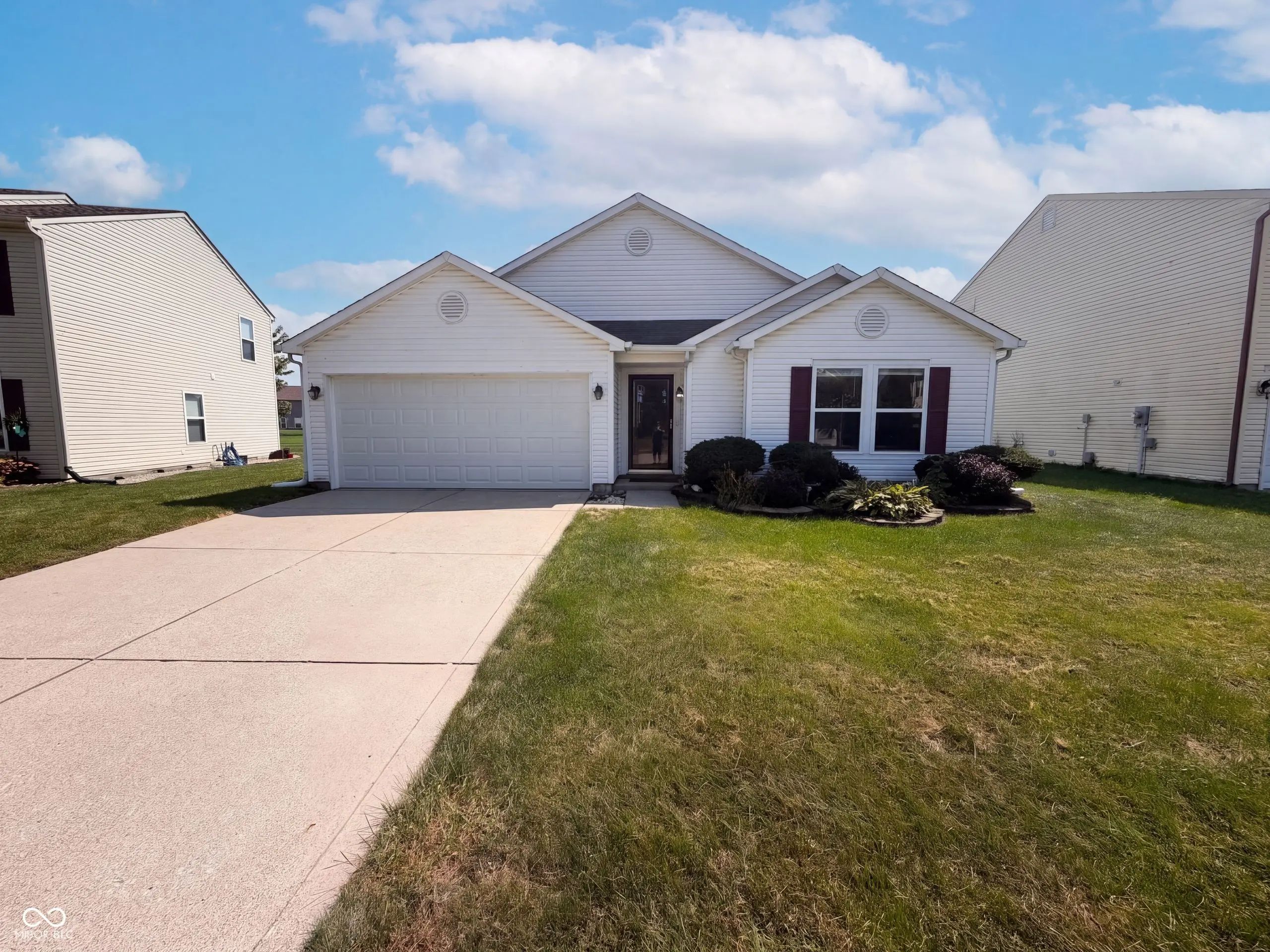 14301 Weeping Cherry Drive, Fishers