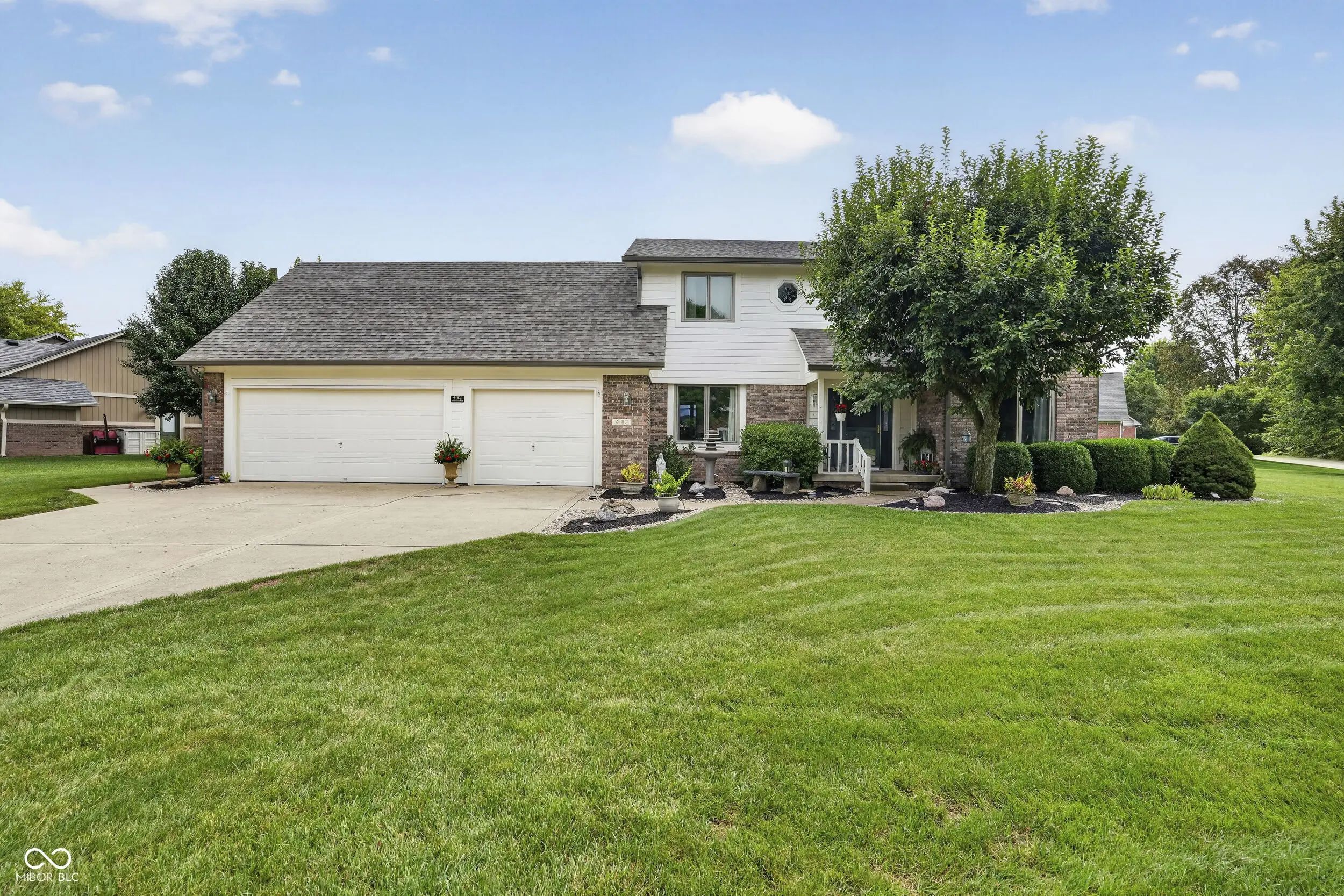 4182 Millstream Road, Greenwood
