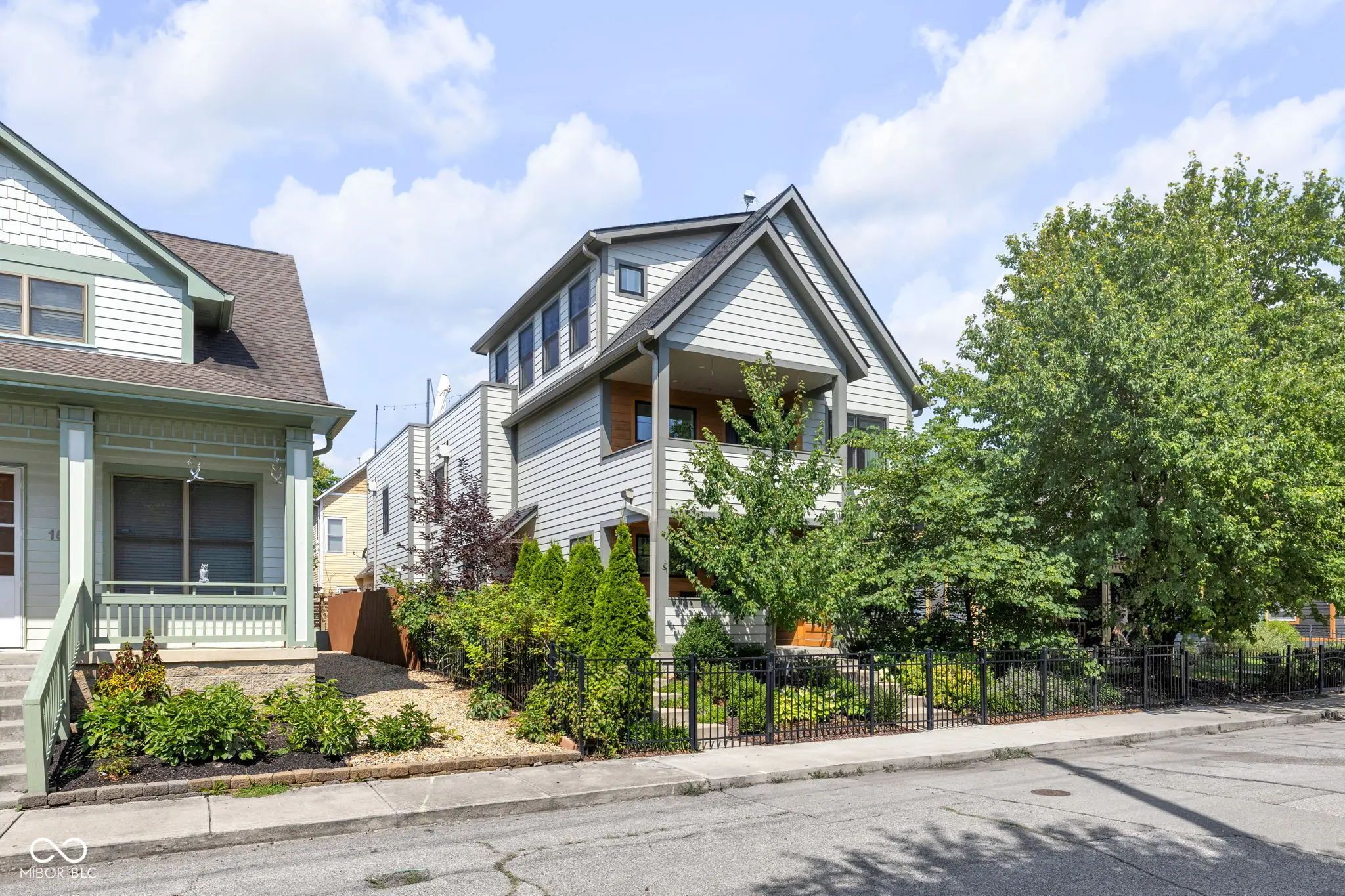 Photo of 1544 Bellefontaine Street Indianapolis, IN 46202