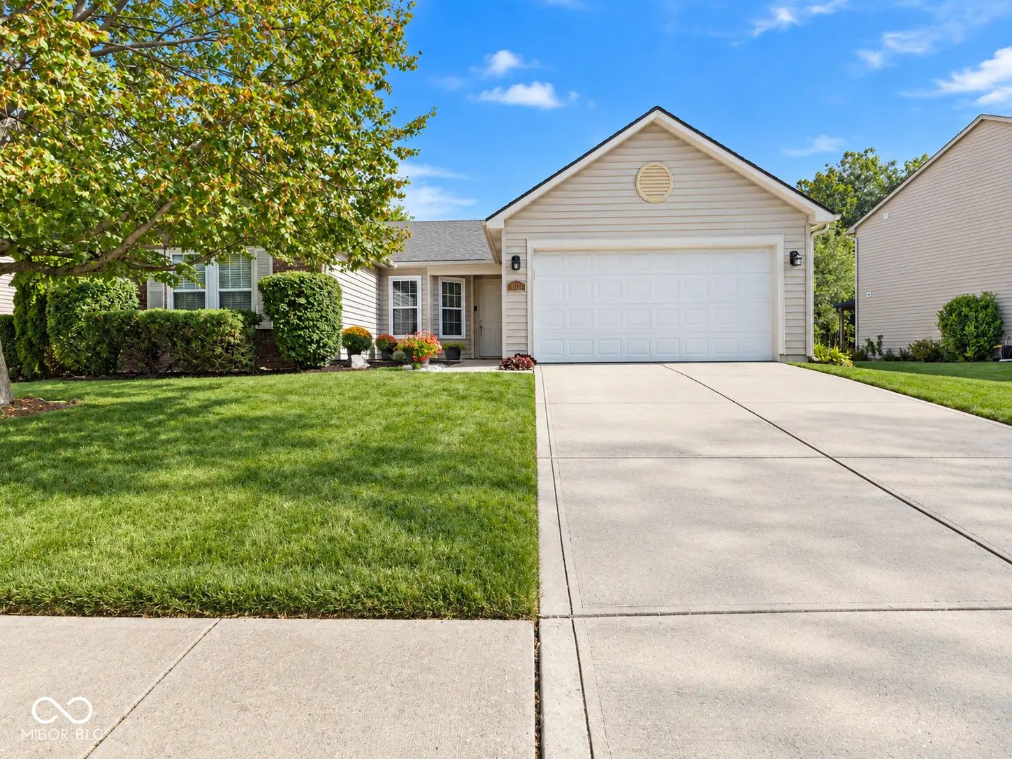 3020 Shadow Lake Drive, Indianapolis