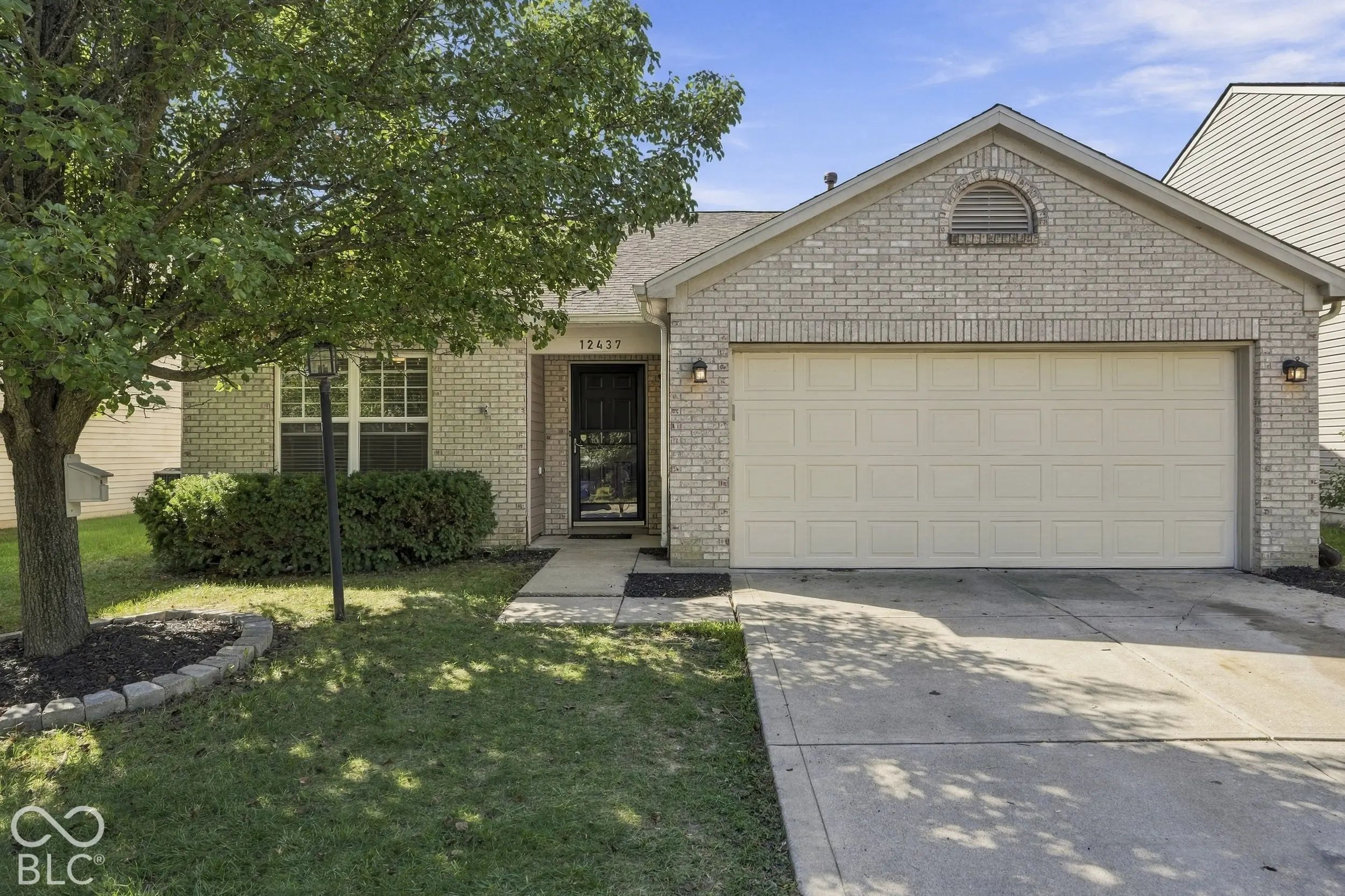 Photo of 12437 Deerview Drive Noblesville, IN 46060
