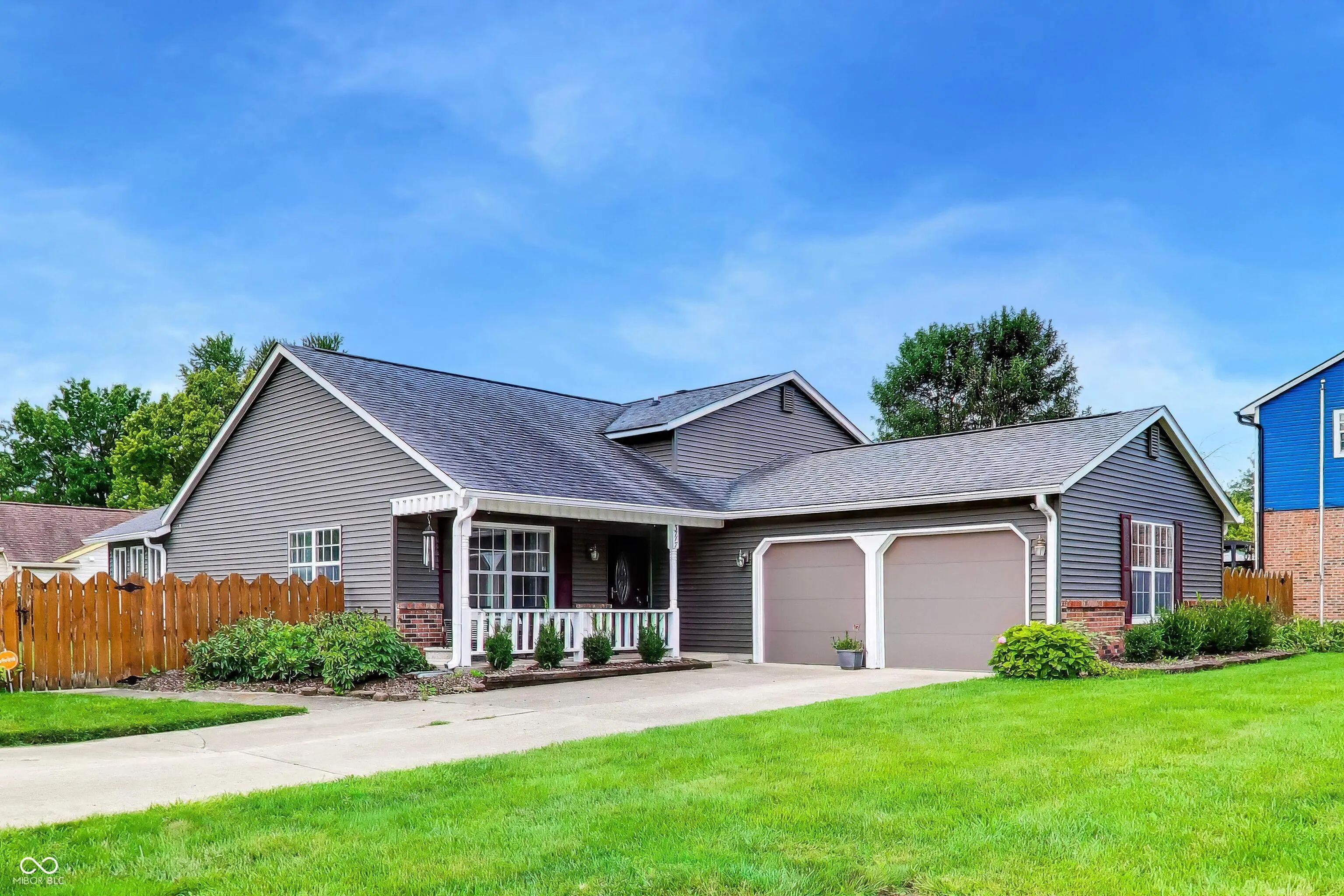 Photo of 3717 Paddington Lane N Indianapolis, IN 46268