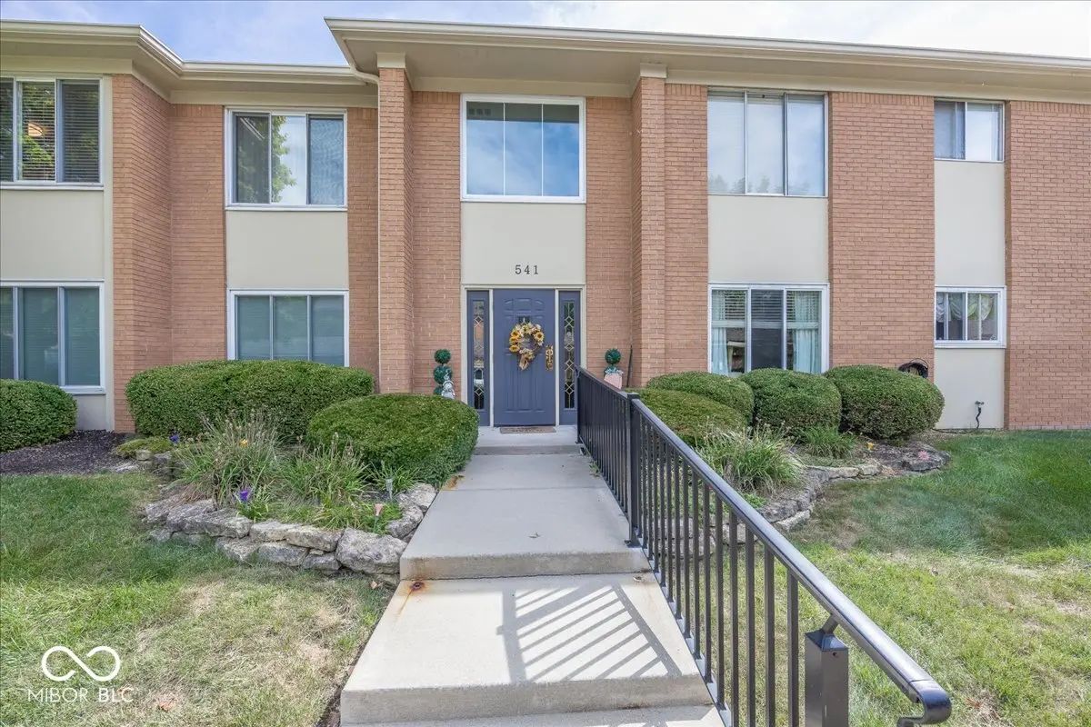 Photo of 541 W Hunters Drive C Carmel, IN 46032