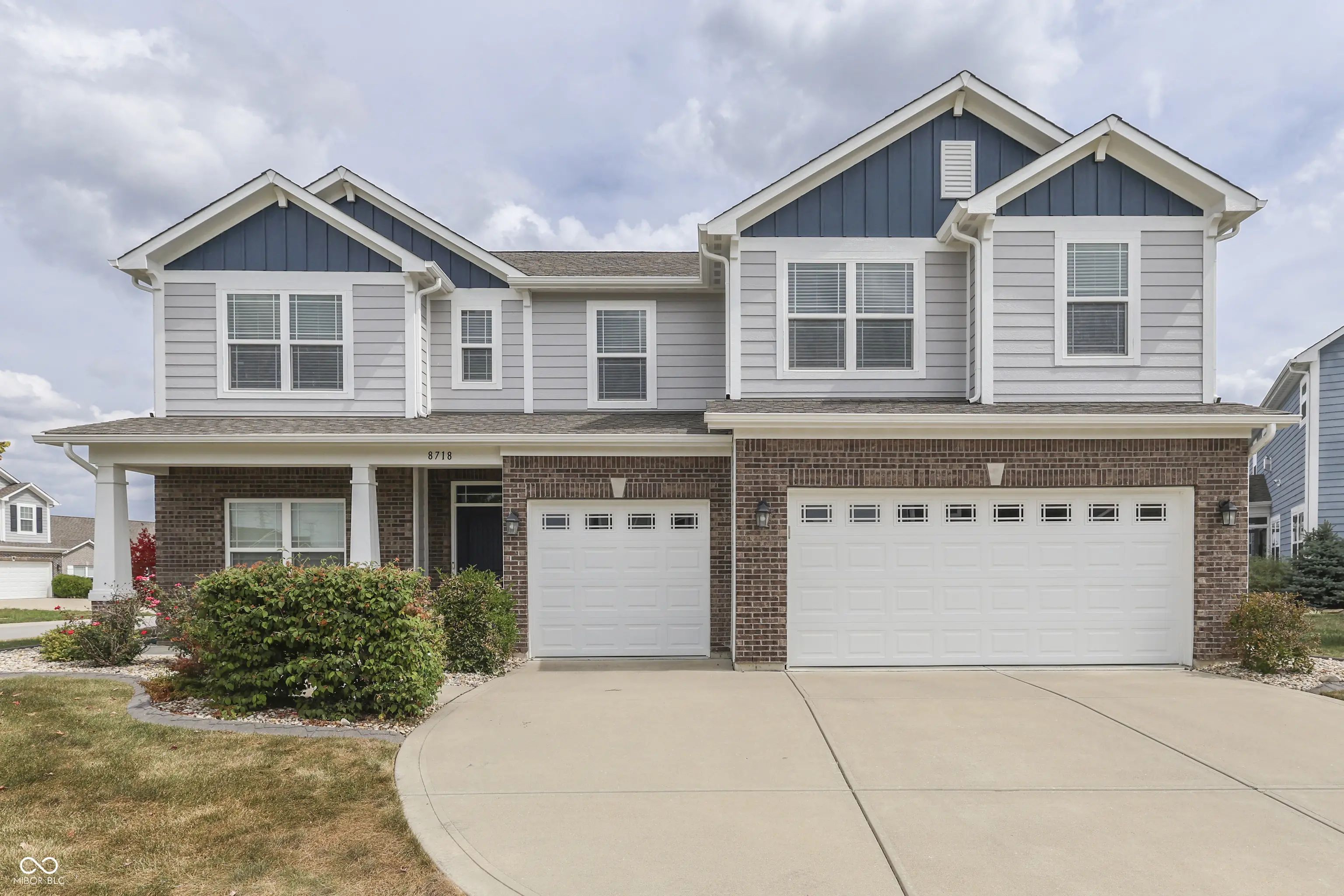 8718 Rowling Way, Indianapolis