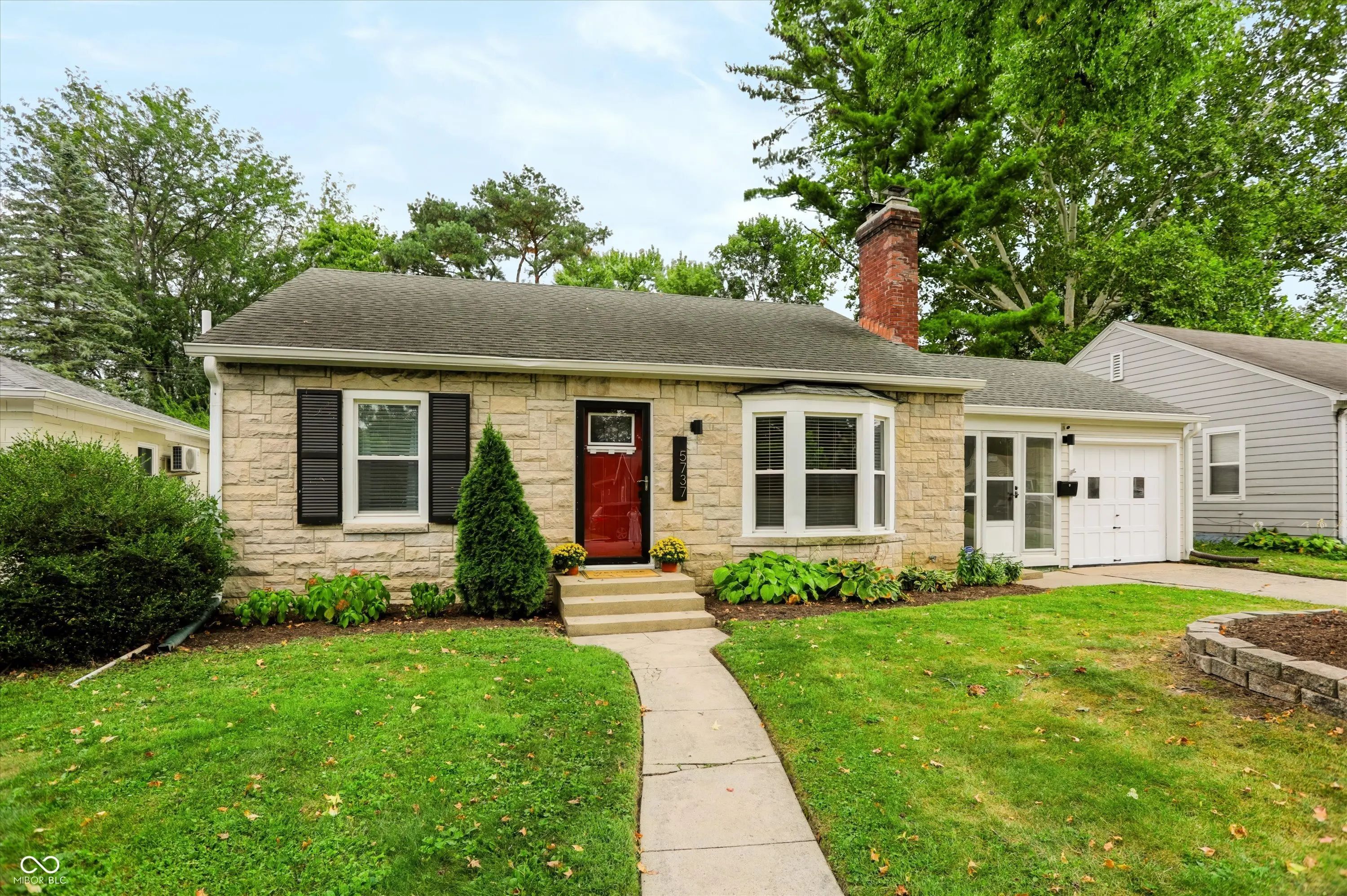 Photo of 5737 Indianola Avenue Indianapolis, IN 46220