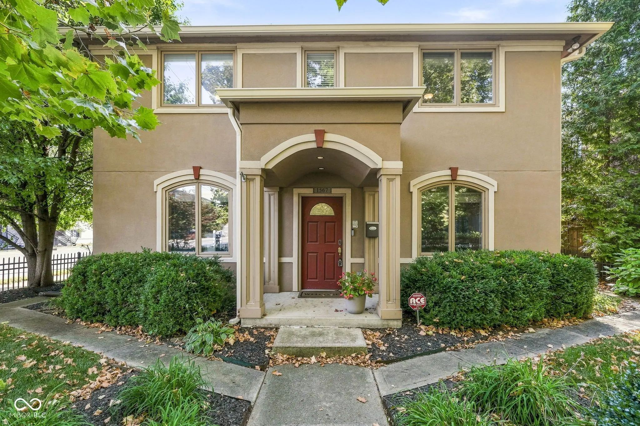 Photo of 1567 Broadway Street Indianapolis, IN 46202