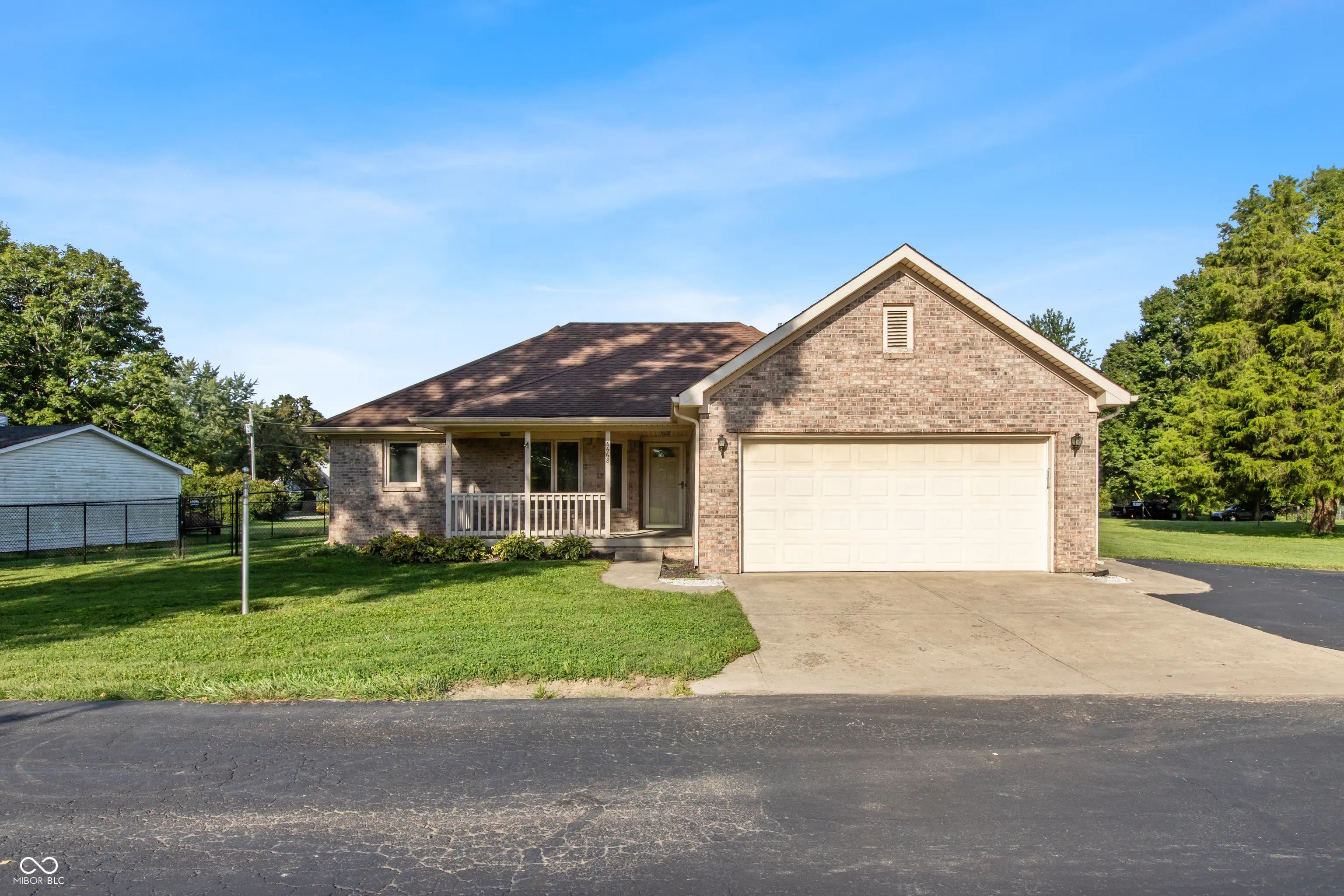 Photo of 6668 E County Road 350 N Brownsburg, IN 46112