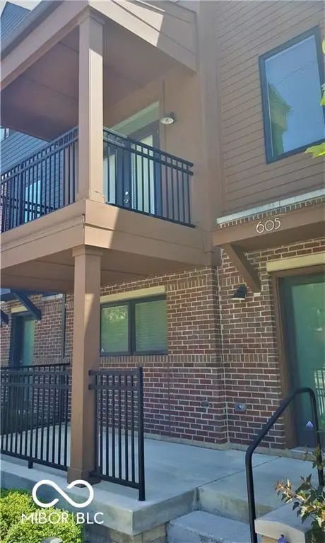 605 E 11th Street, Indianapolis