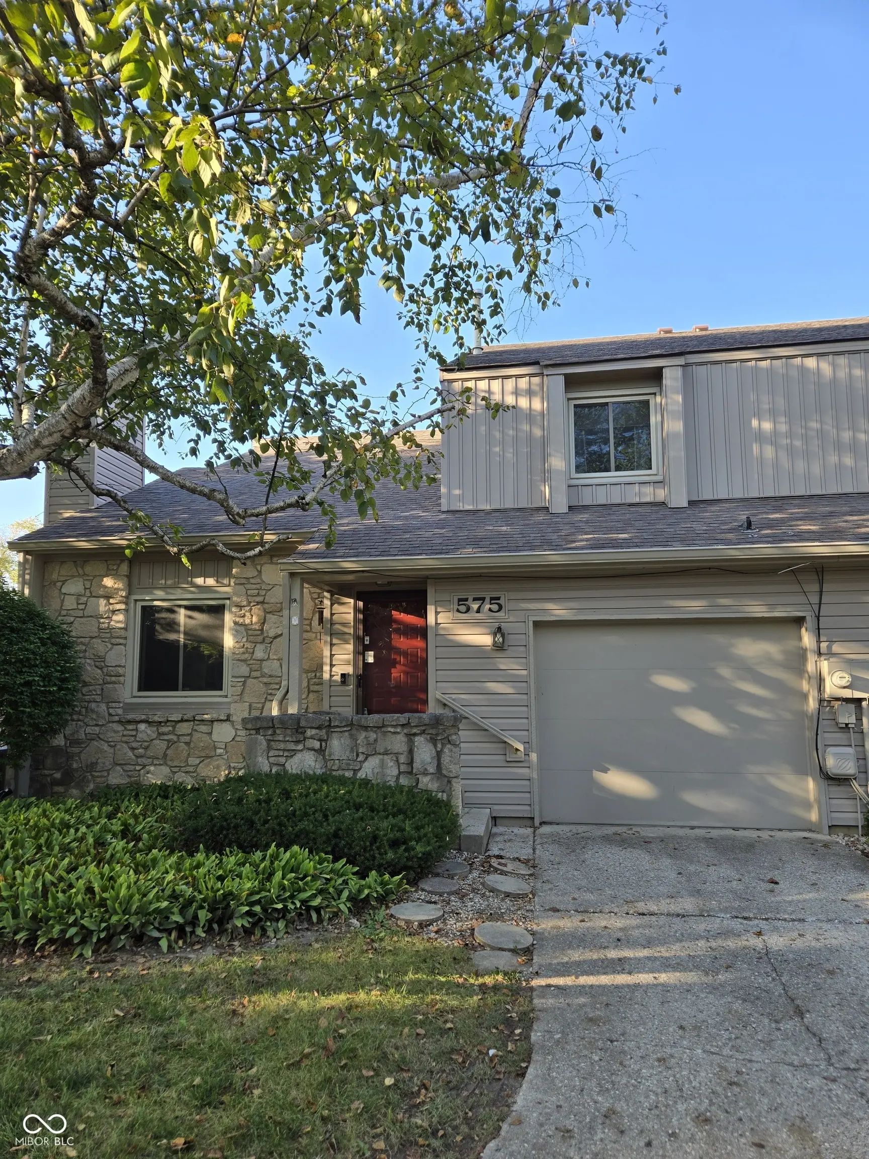 575 Conner Creek Drive, Fishers