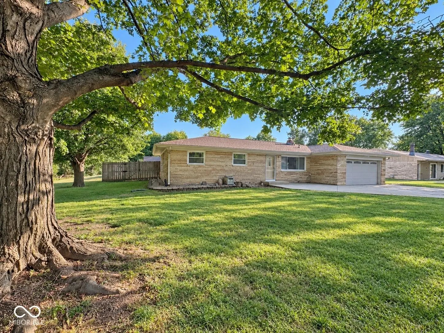 775 E Stop 11 Road, Indianapolis