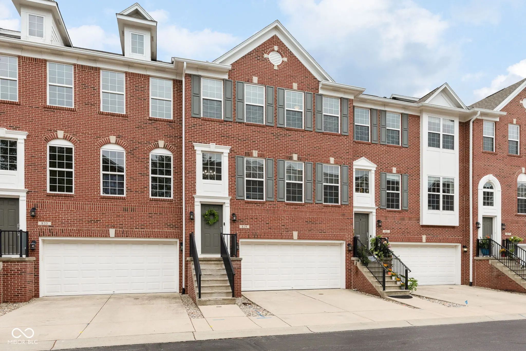 Photo of 829 Ivy Lane Carmel, IN 46032