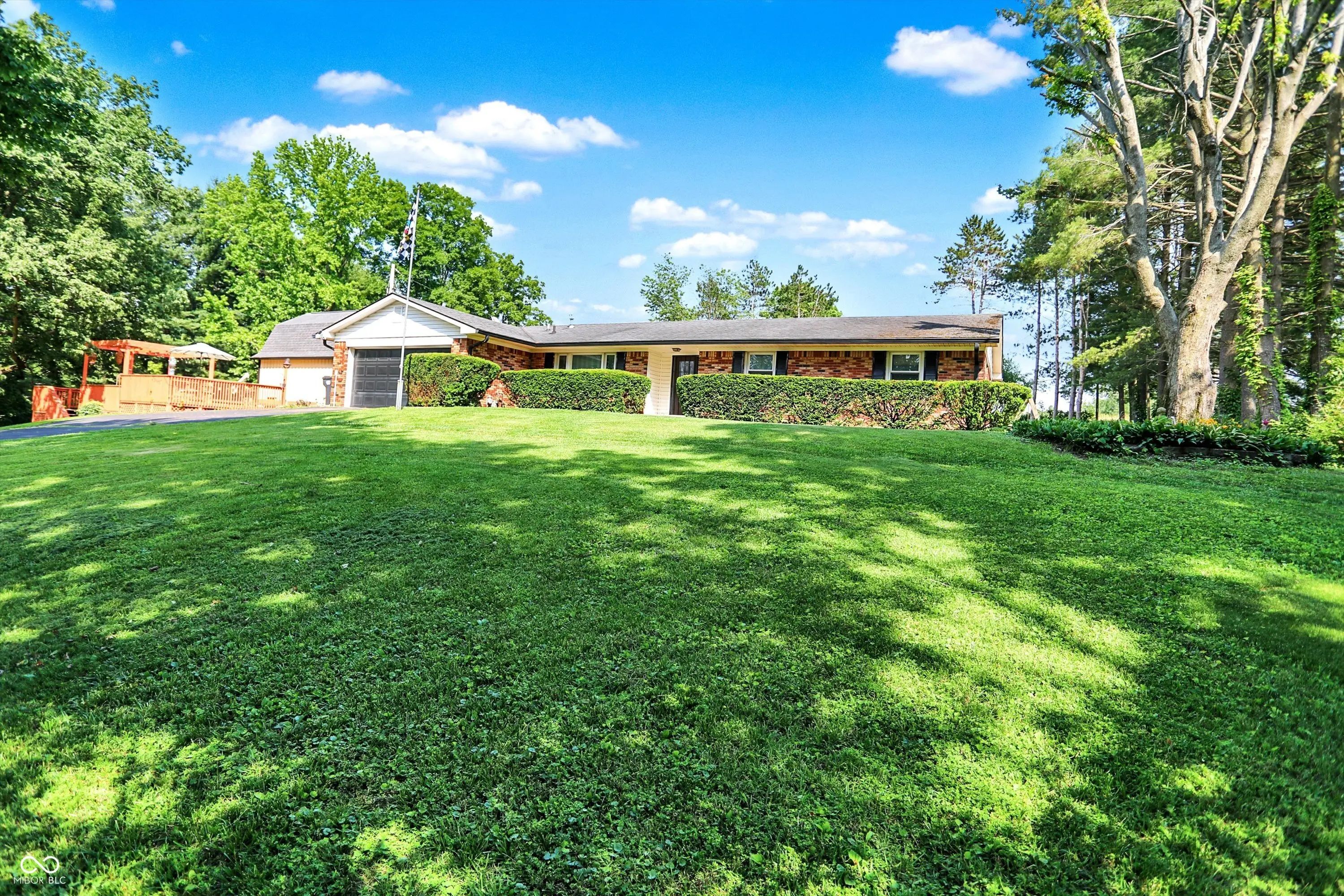 2907 Jay Dee Lane, Greenwood
