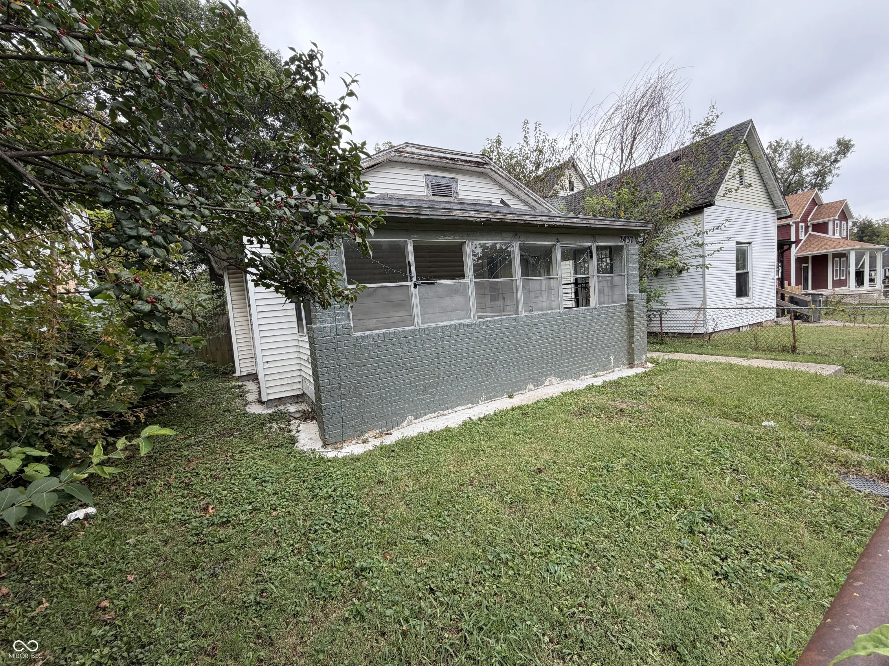 2437 N Dearborn Street, Indianapolis