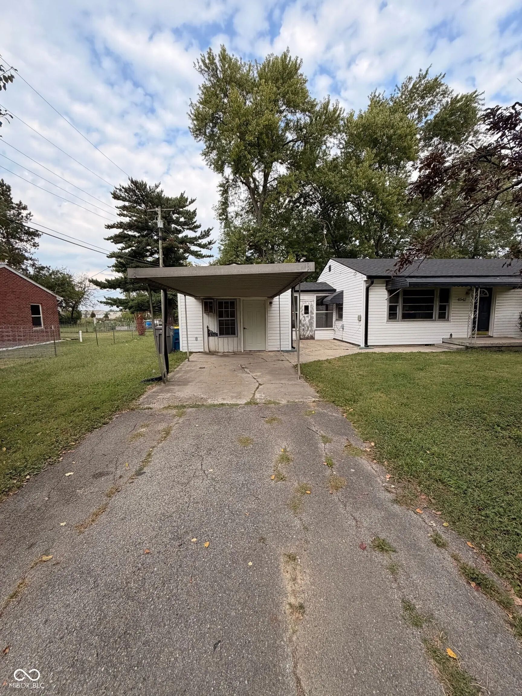 6542 Massachusetts Avenue, Indianapolis