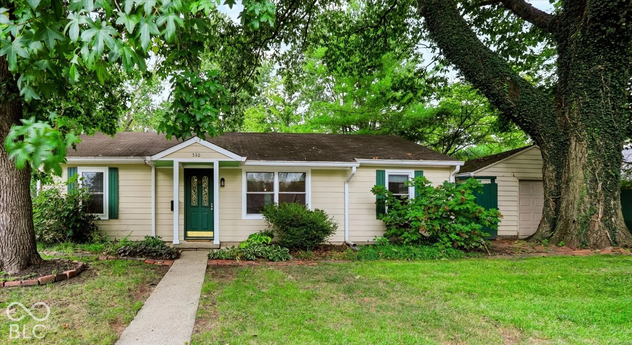 Photo of 530 Eagleview Court Zionsville, IN 46077