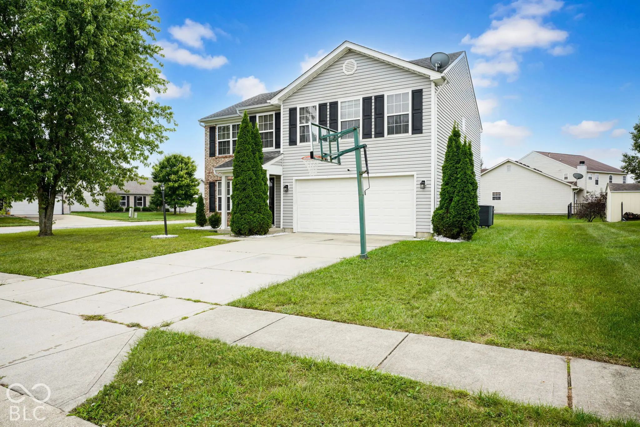 9737 Piper Lake Drive, Indianapolis