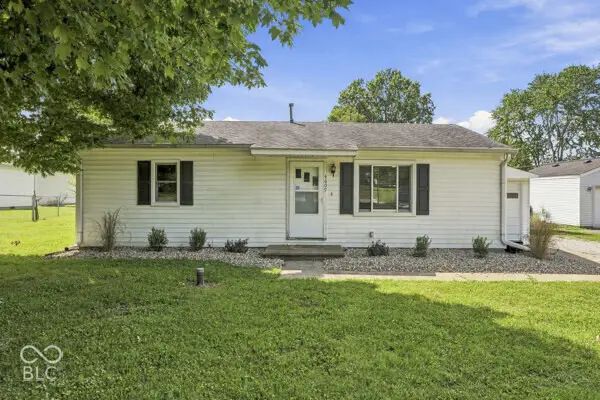 4609 Shelbyville Road, Indianapolis