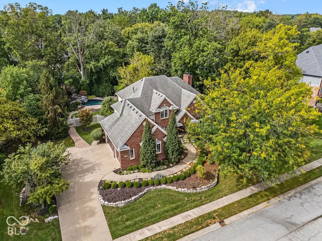 11467 Woods Bay Lane, Indianapolis