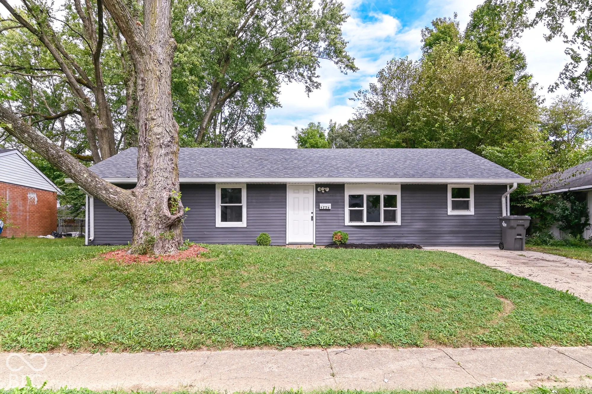 9226 Rochelle Drive, Indianapolis