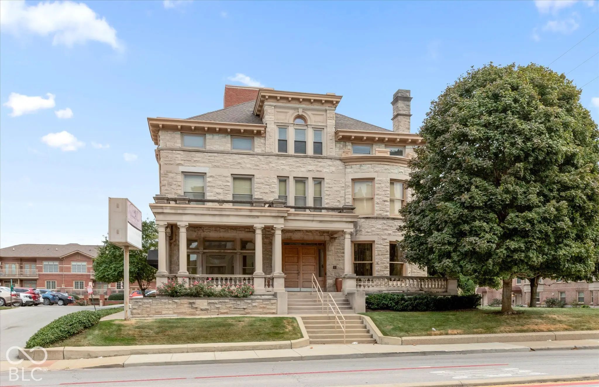 Photo of 2105 N Meridian Street 301 Indianapolis, IN 46202