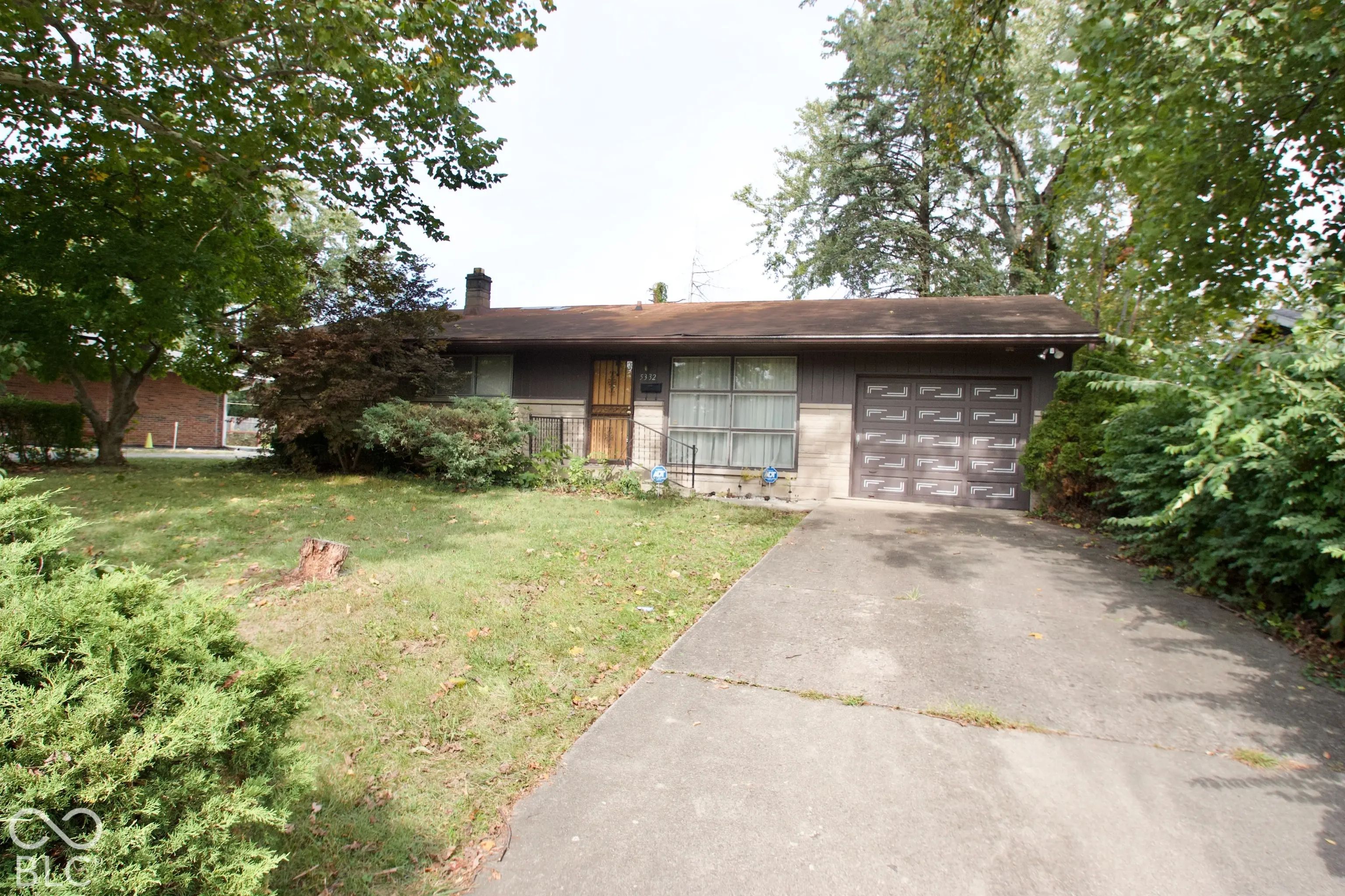 5332 E 41st Street, Indianapolis