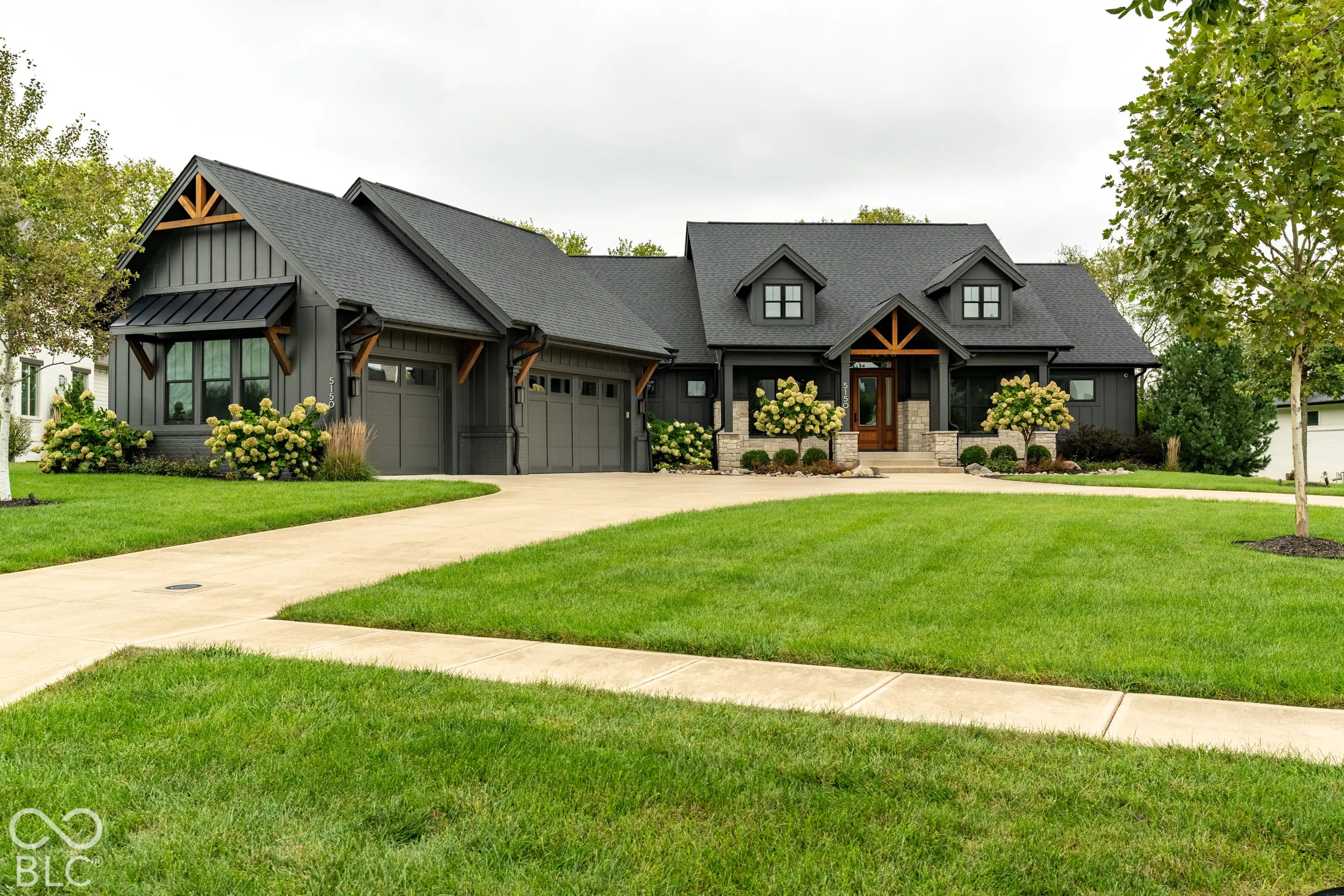 Photo of 5150 Melbourne Place Zionsville, IN 46077