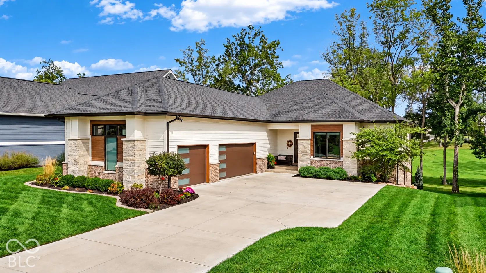 Photo of 3685 Olde Well Run Zionsville, IN 46077
