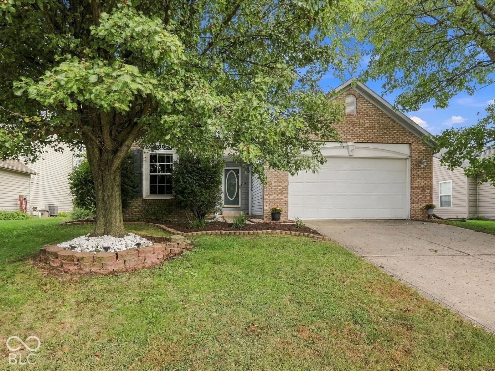 Photo of 6276 Briargate Drive Zionsville, IN 46077