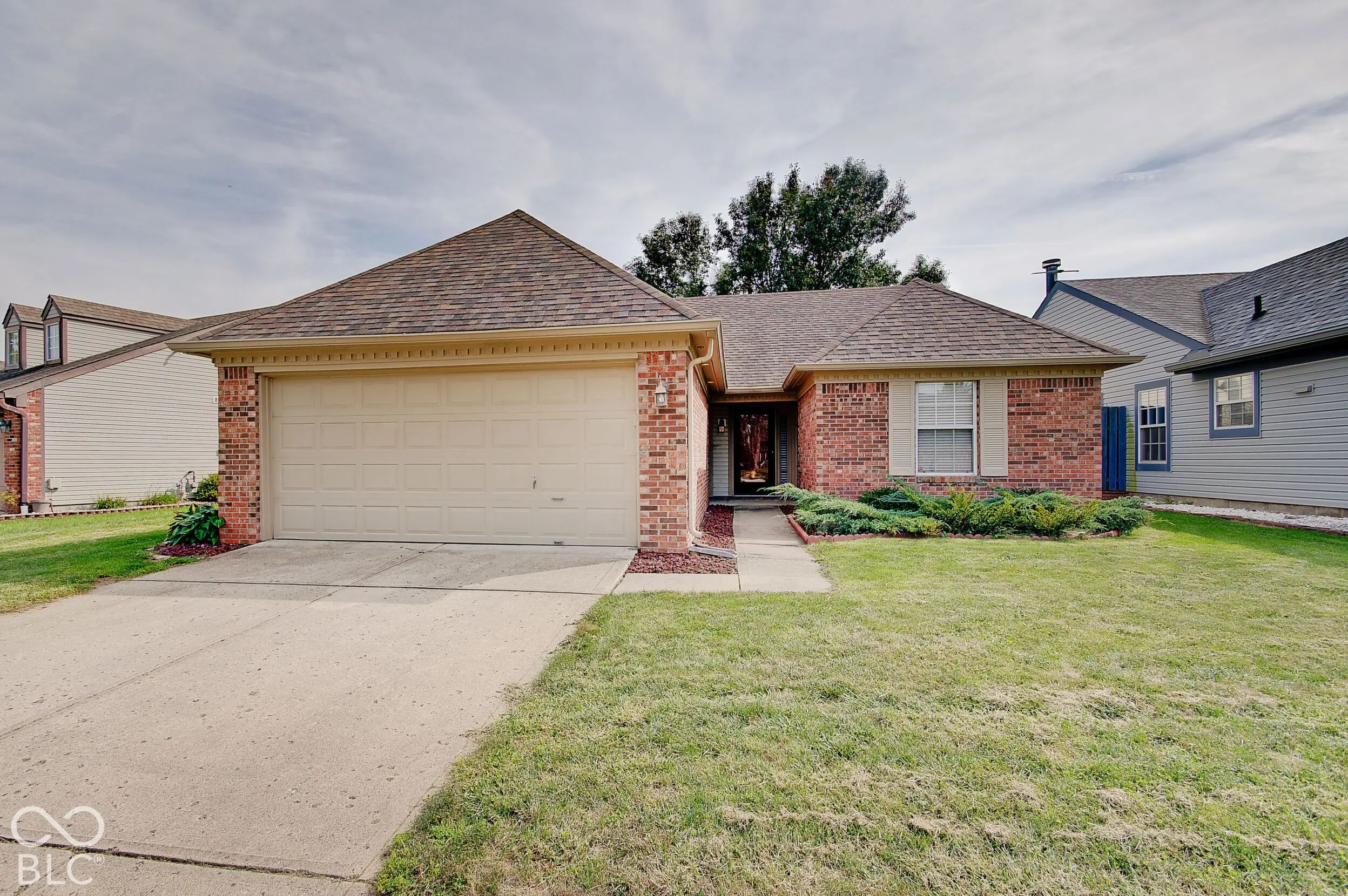 Photo of 1531 Lake Point Lane N Greenwood, IN 46142