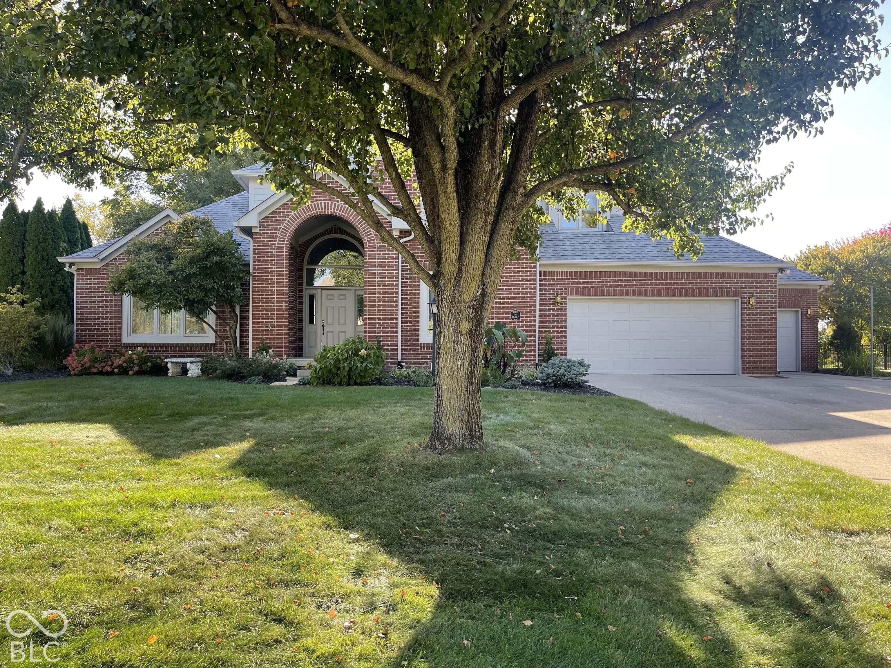 Photo of 1607 Corniche Drive Zionsville, IN 46077
