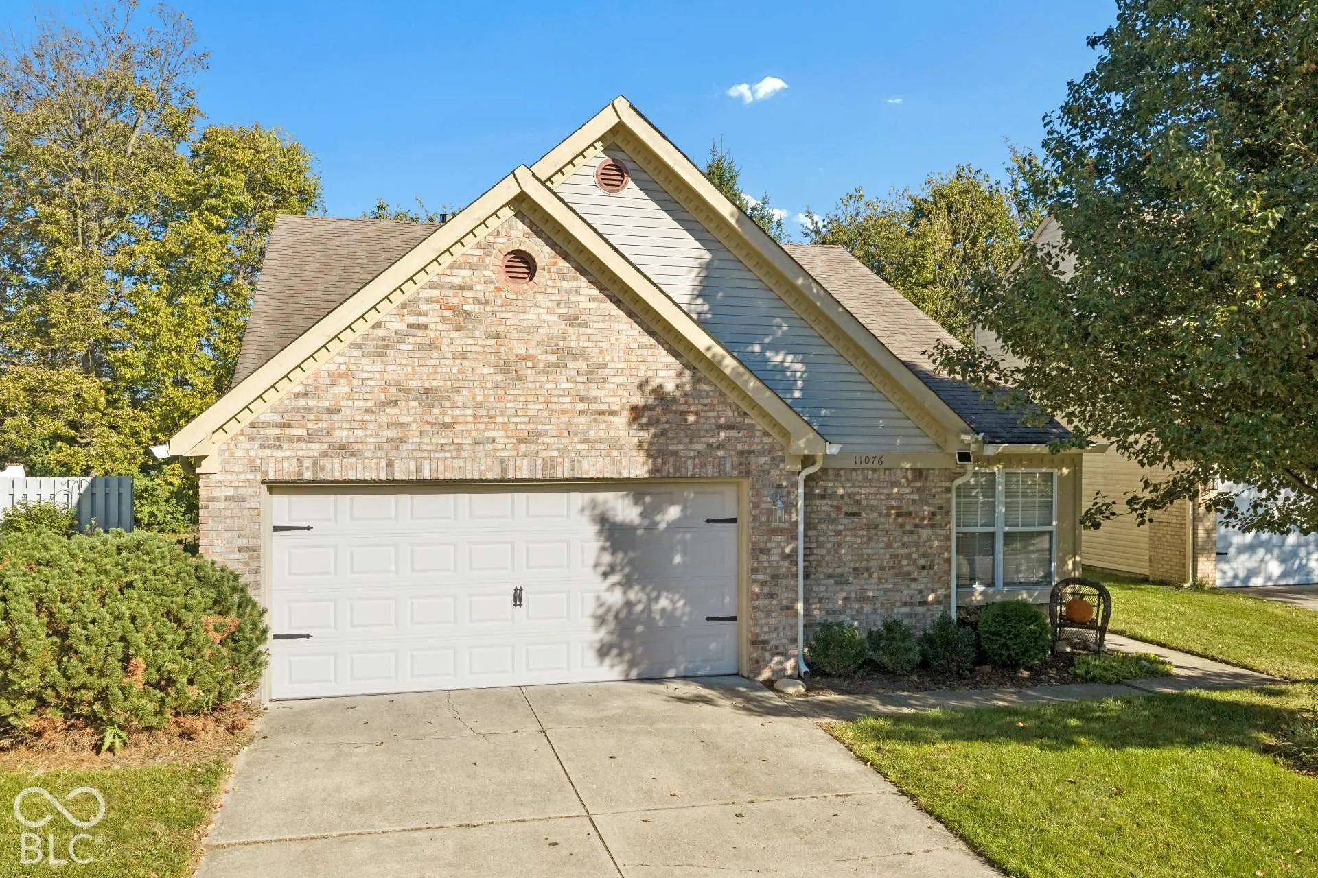 Photo of 11076 Oakridge Drive Fishers, IN 46038