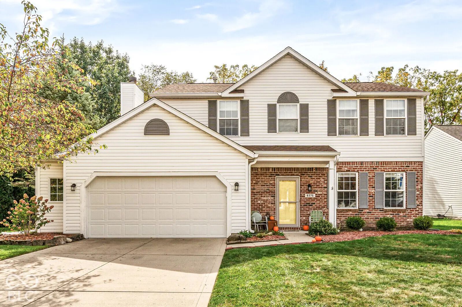 Photo of 6275 Saddletree Drive Zionsville, IN 46077