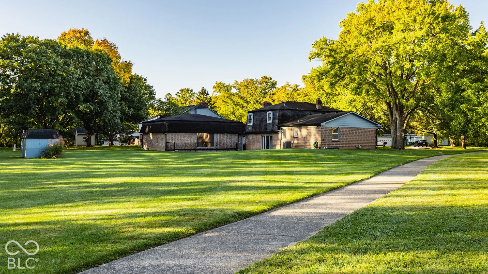 Photo of 8959 Rexford Road Indianapolis, IN 46260