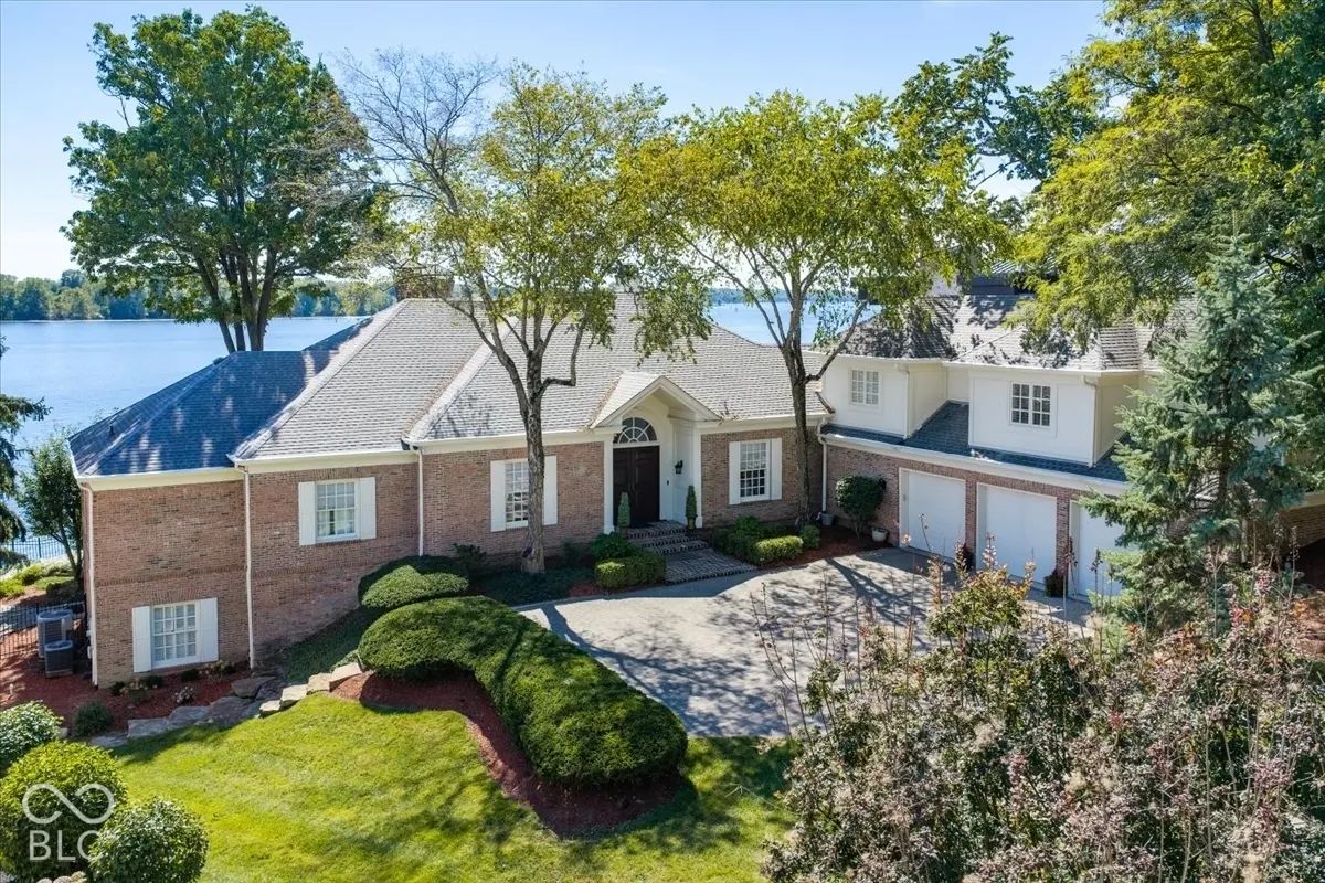 9652 Nautilus Circle, Indianapolis