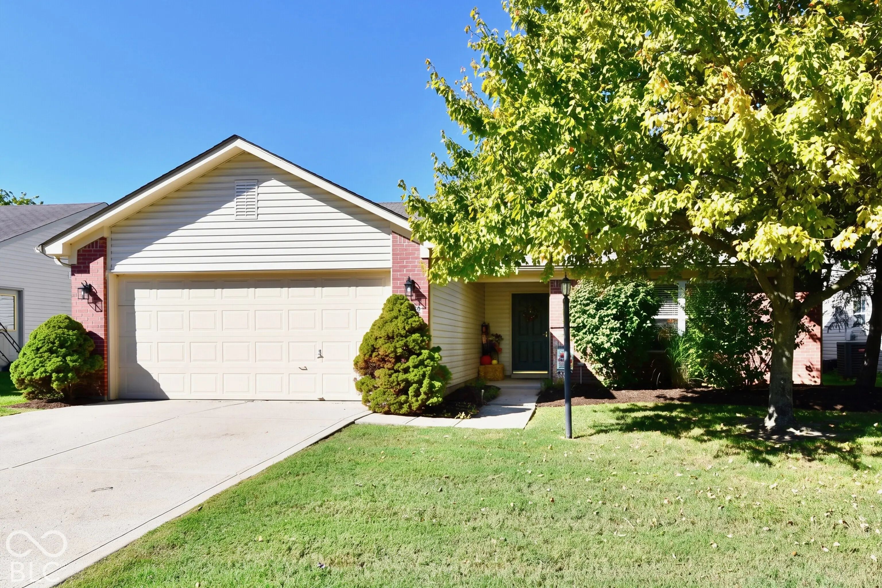Photo of 18857 Prairie Crossing Noblesville, IN 46062