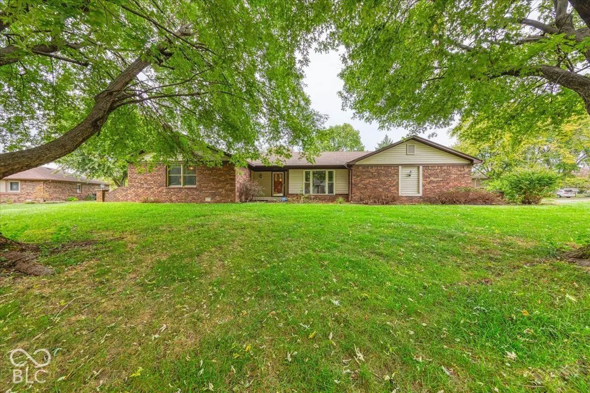 596 S Yeagy Court, Greenwood