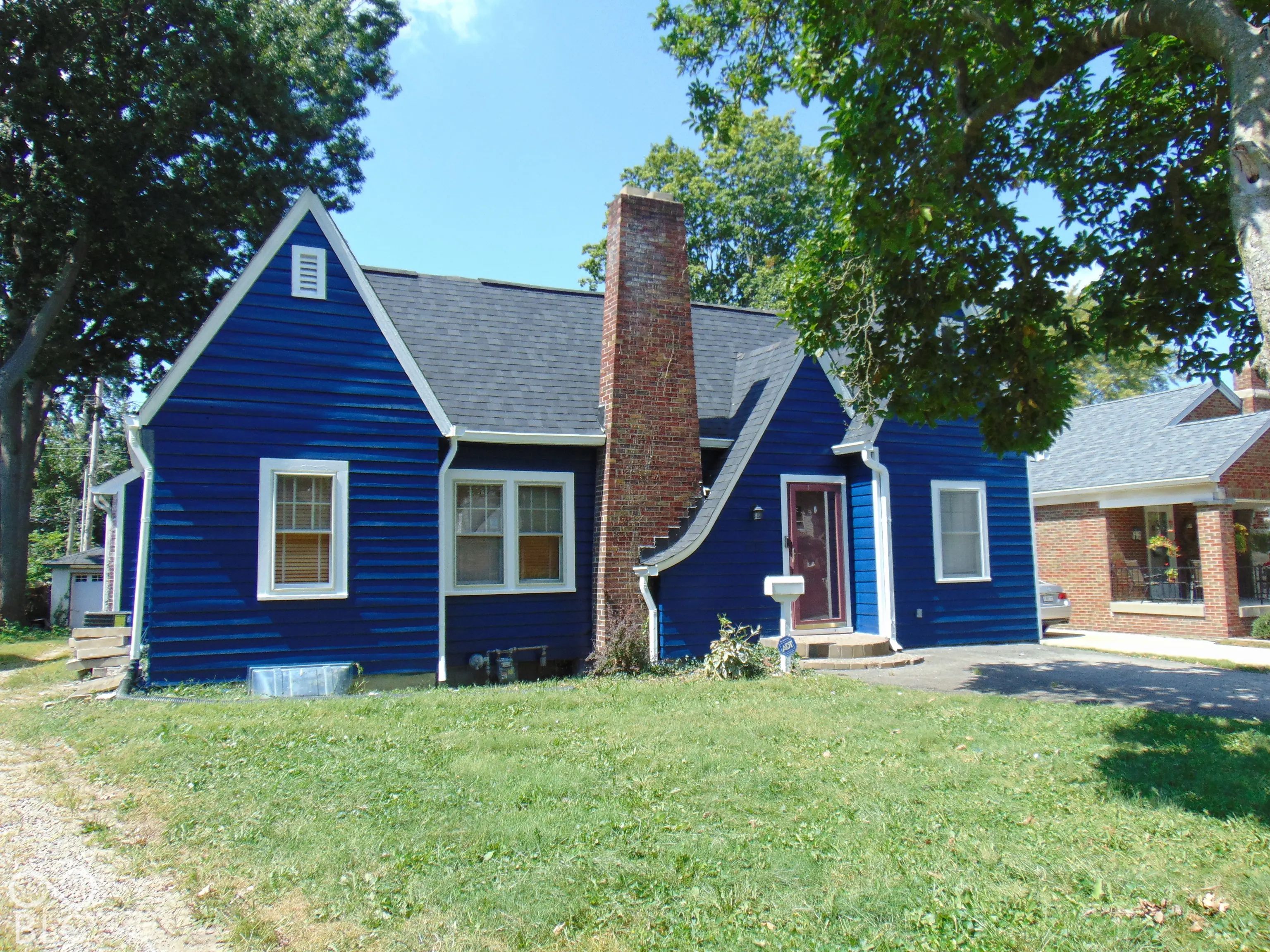1132 N Hawthorne Lane, Indianapolis