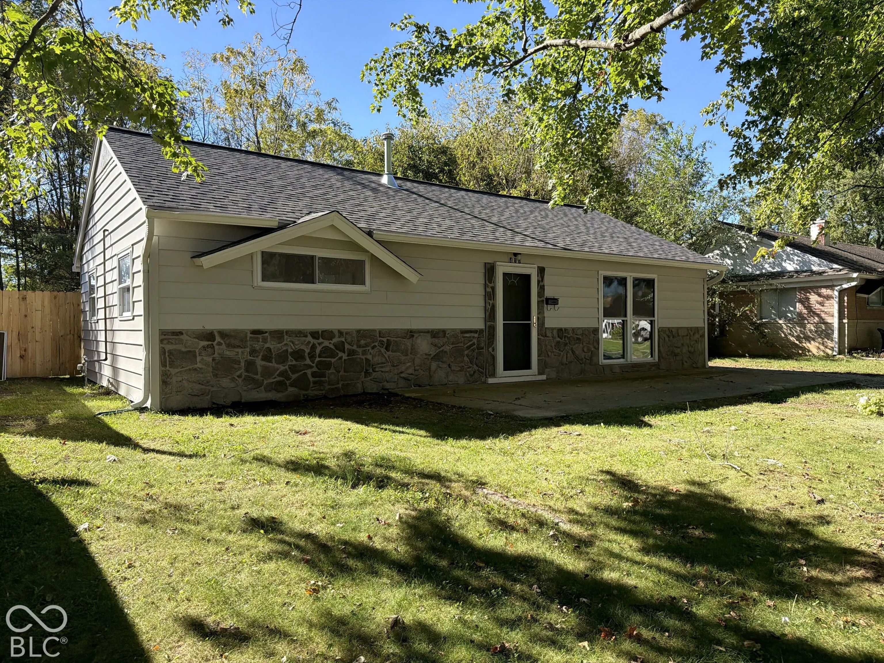432 Southgate Drive, Greenwood