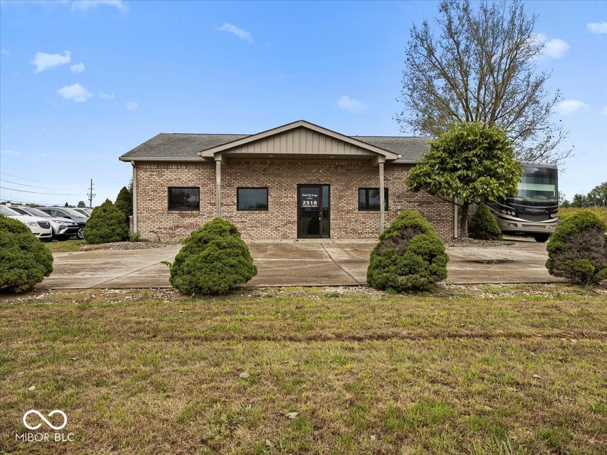 Photo of 2518 Parkway Drive Shelbyville, IN 46176