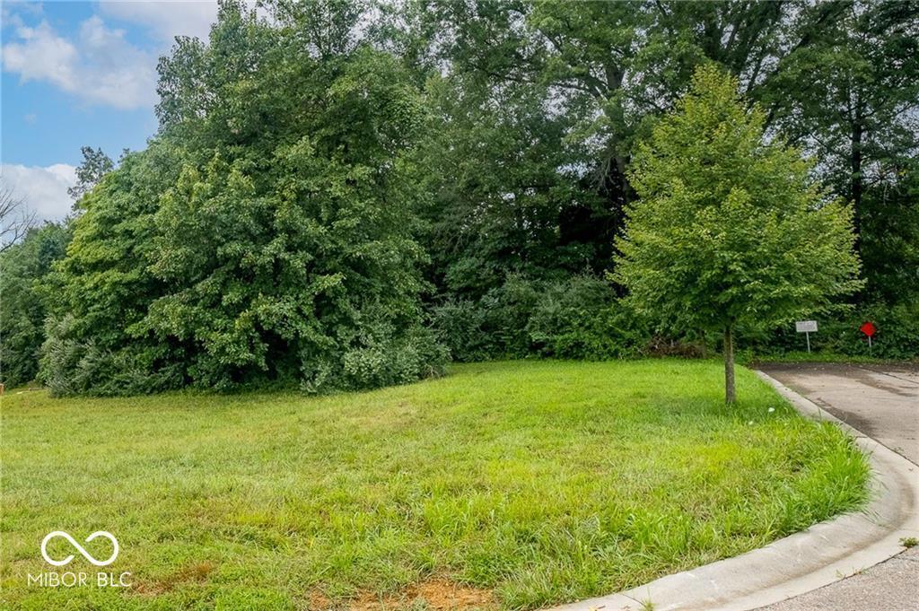 Photo of Lot 20 Brookfield Drive Columbus, IN 47201