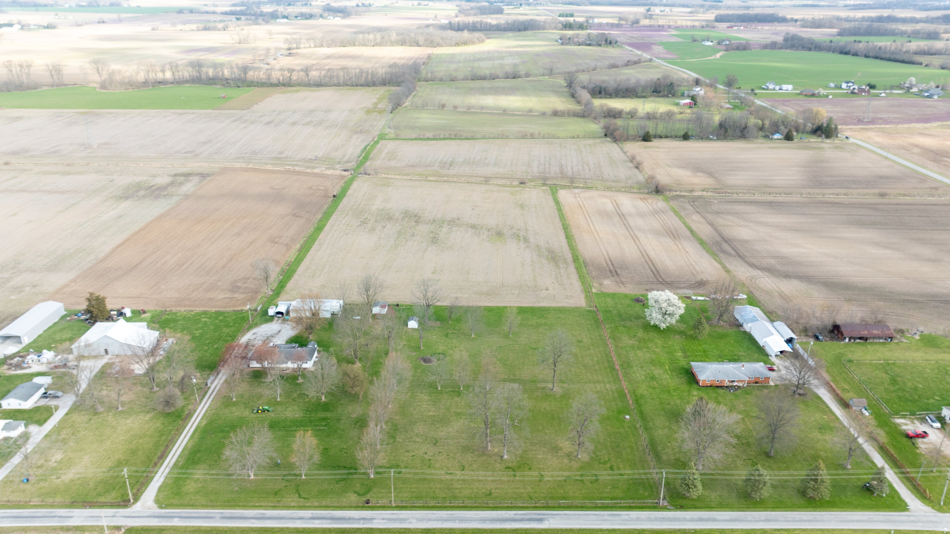 Photo of 255 W County Road 900 S Clayton, IN 46118