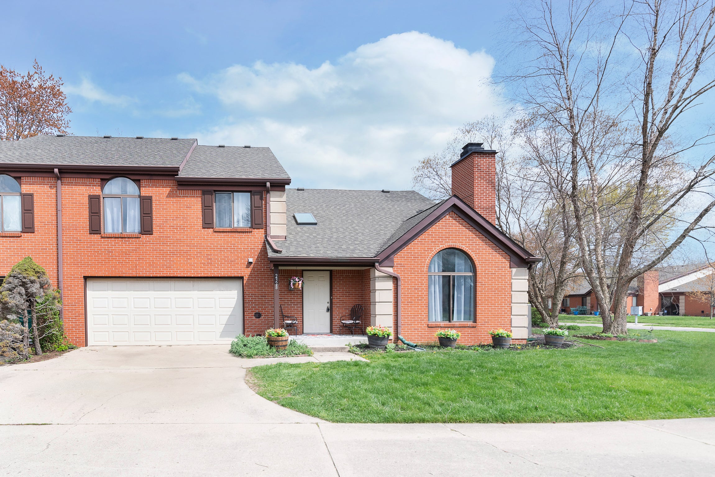Photo of 2328 Golden Oaks N Indianapolis, IN 46260