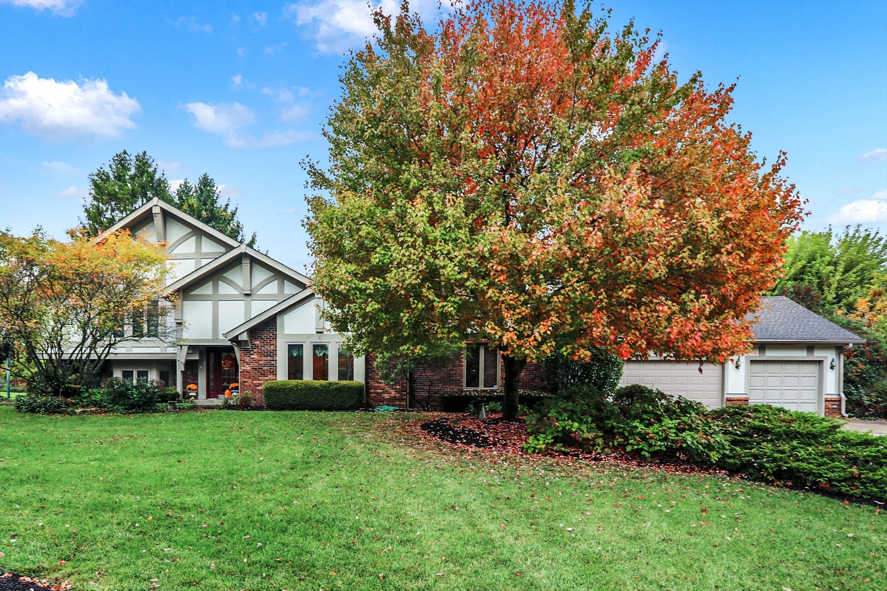 Photo of 3644 Woodland Streams Drive Greenwood, IN 46143