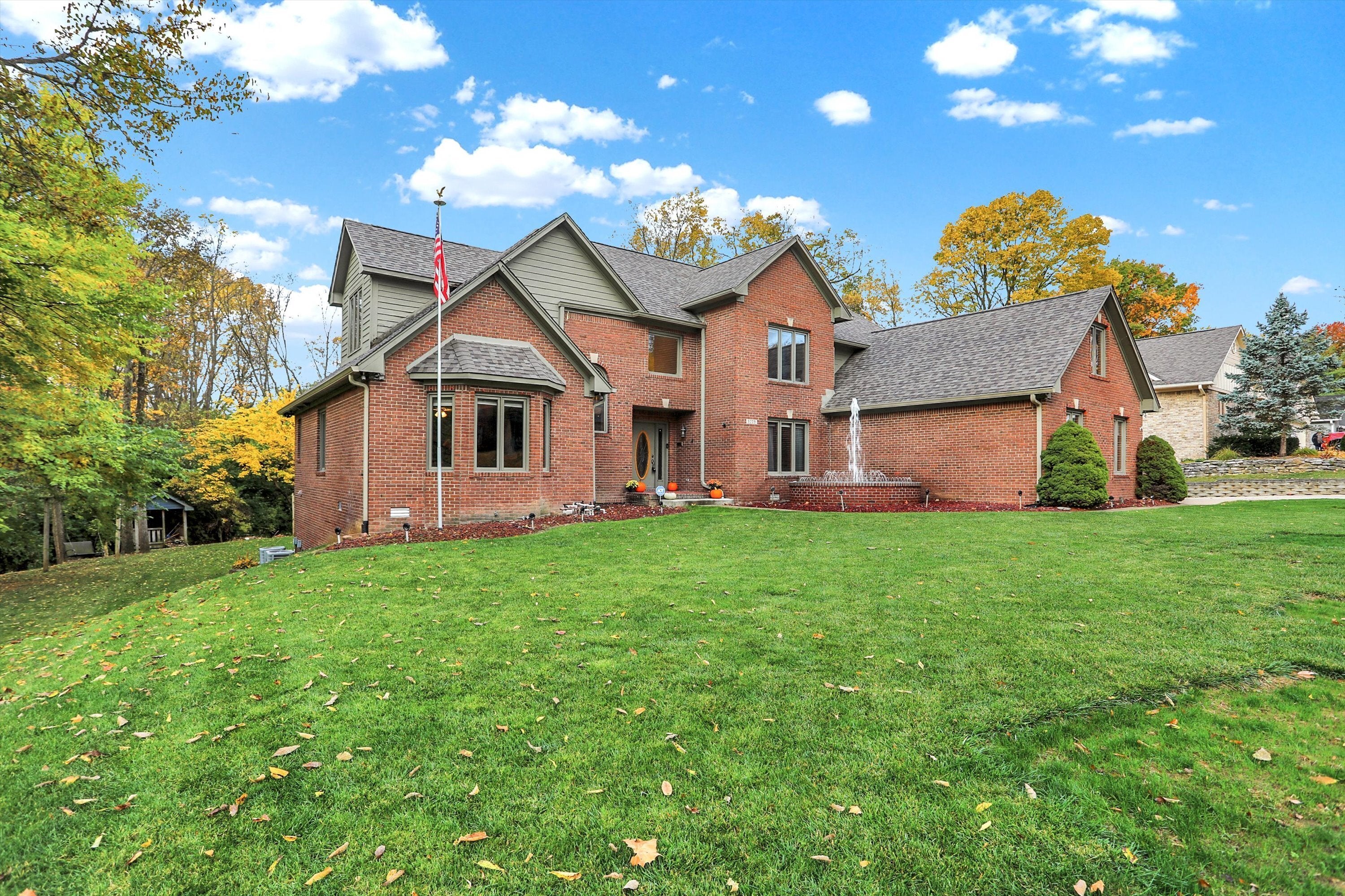 Photo of 9209 Log Run Drive S Indianapolis, IN 46234