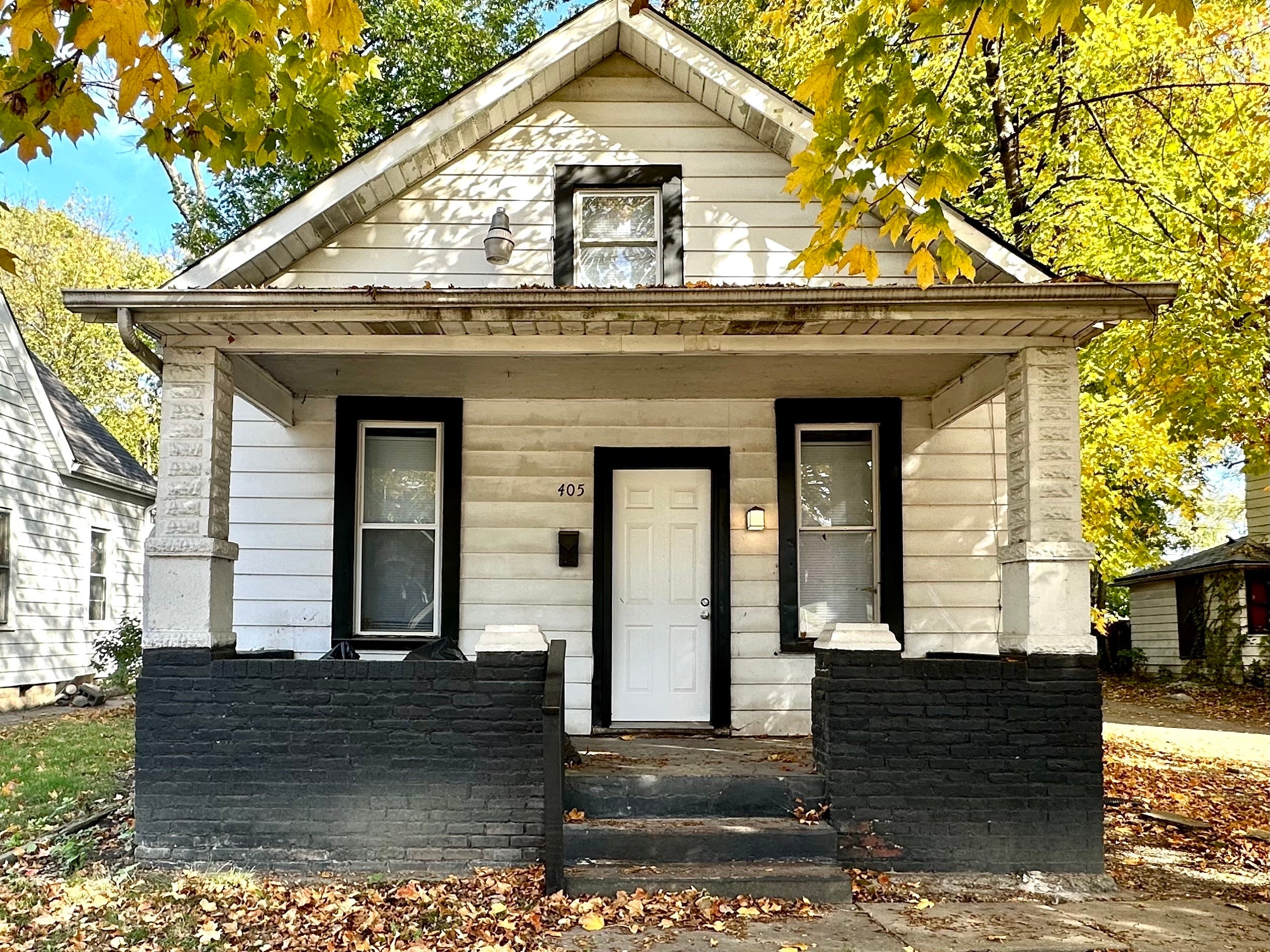 Photo of 405 N Bradley Avenue Indianapolis, IN 46201